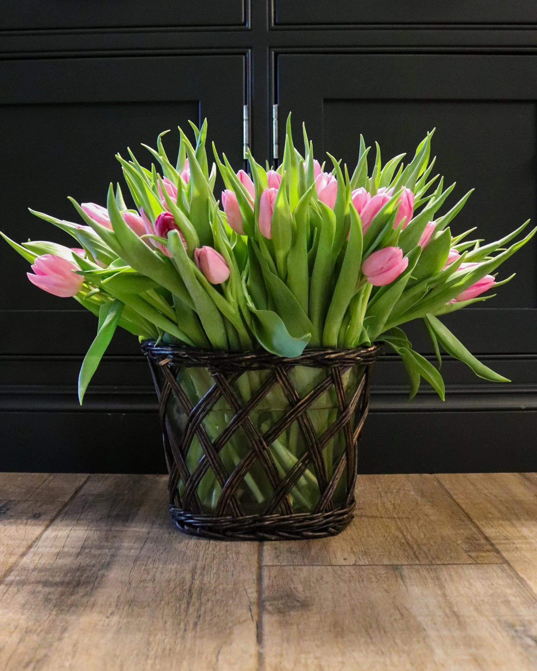 50 gorgeous pink tulips