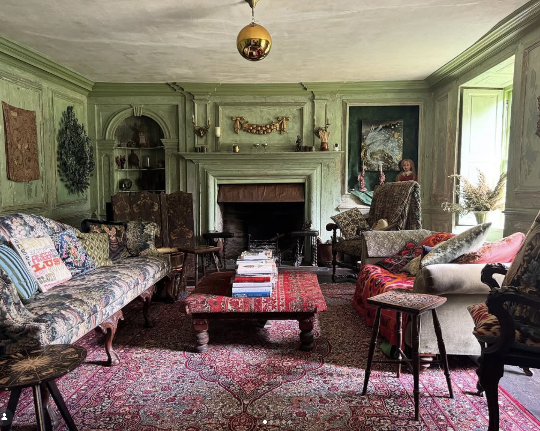 Sitting room, Bible of British Taste