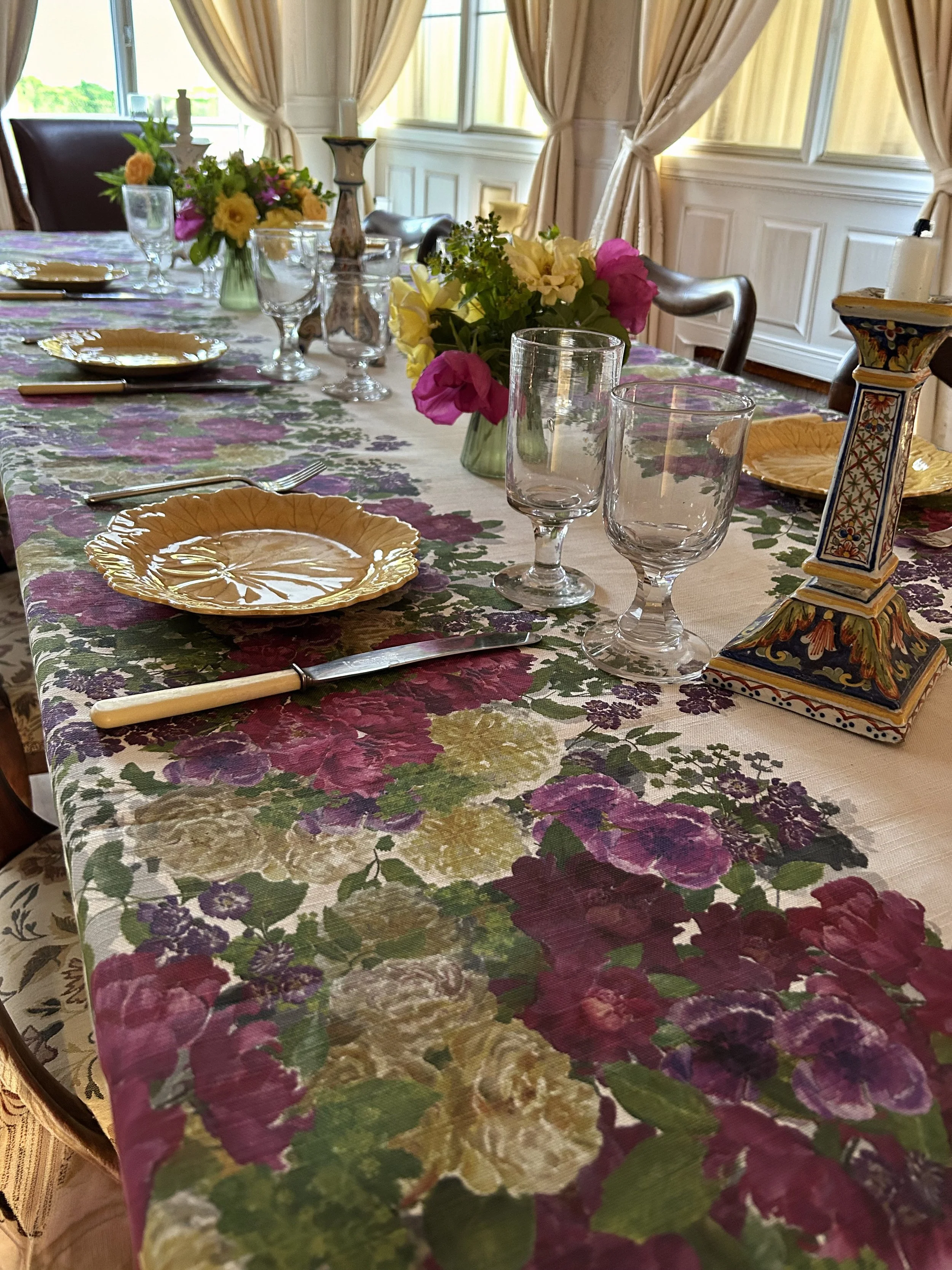 isobel's roses tablecloth image.jpg