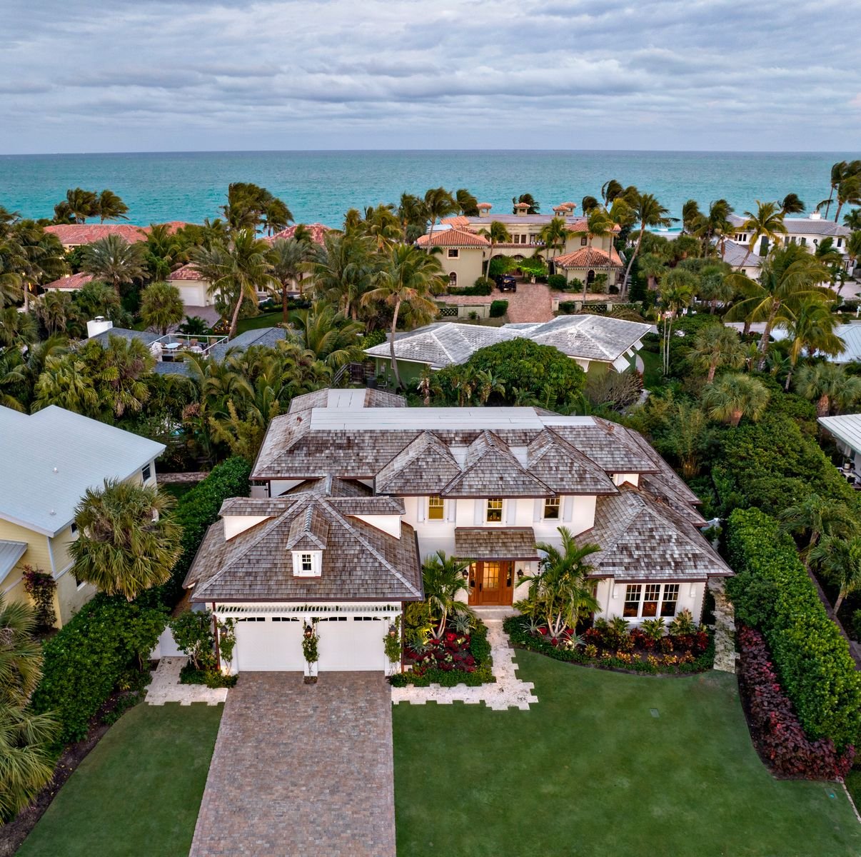 Oceanside Home in Jupiter Inlet Colony