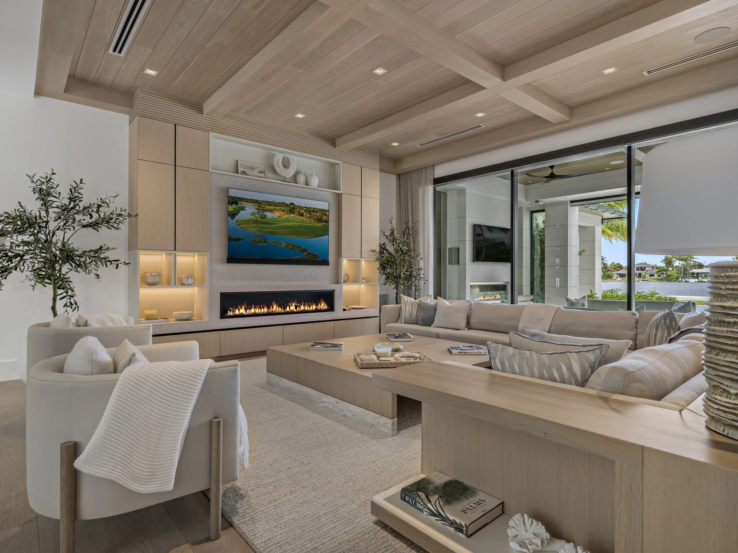 Onshore LTV 11975 - 007.jpg