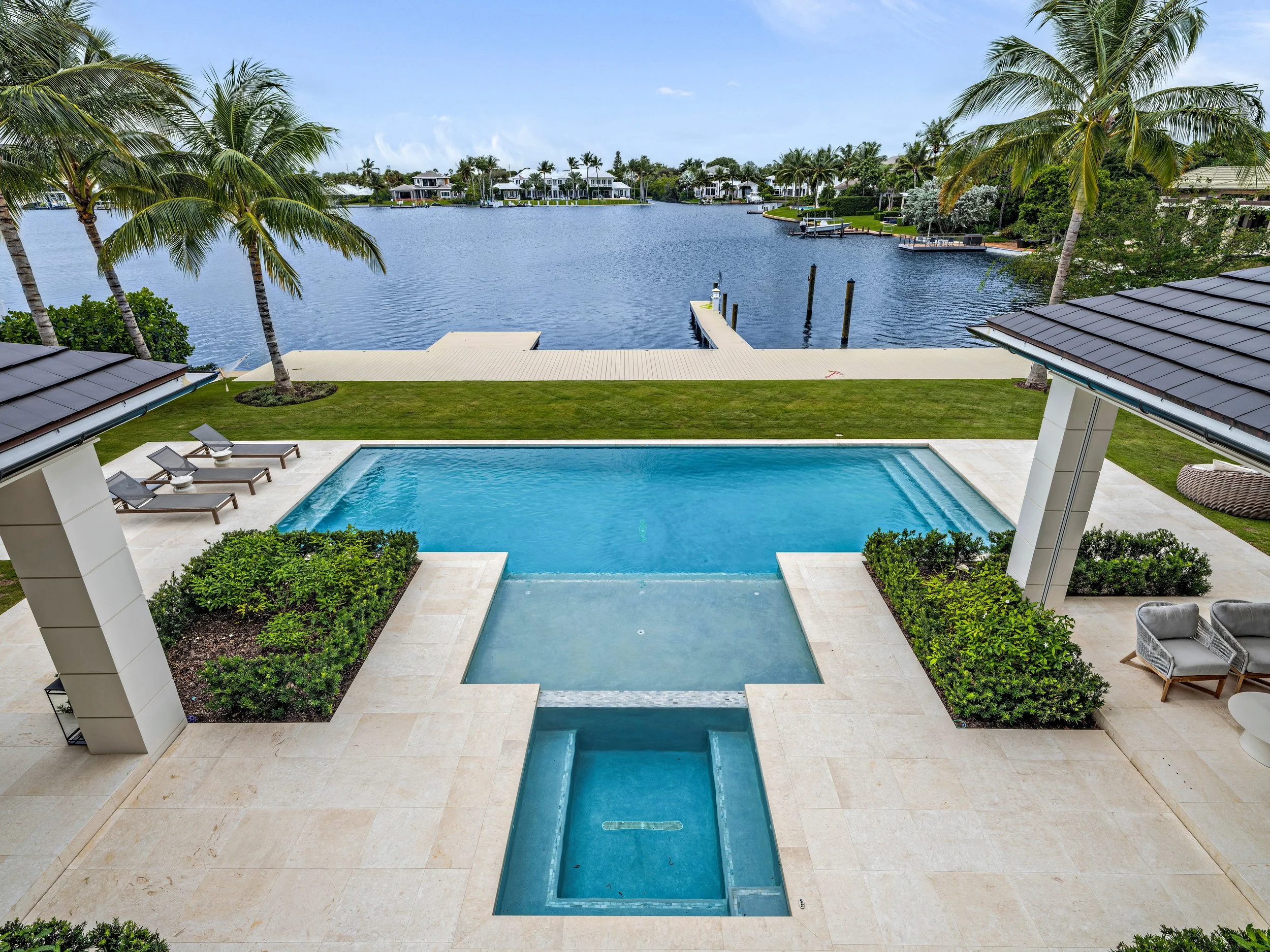 Onshore LTV 11975 - 037.jpg