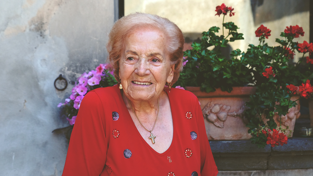La signora Edda, storica fattoressa della Fattoria Poggio Capponi.