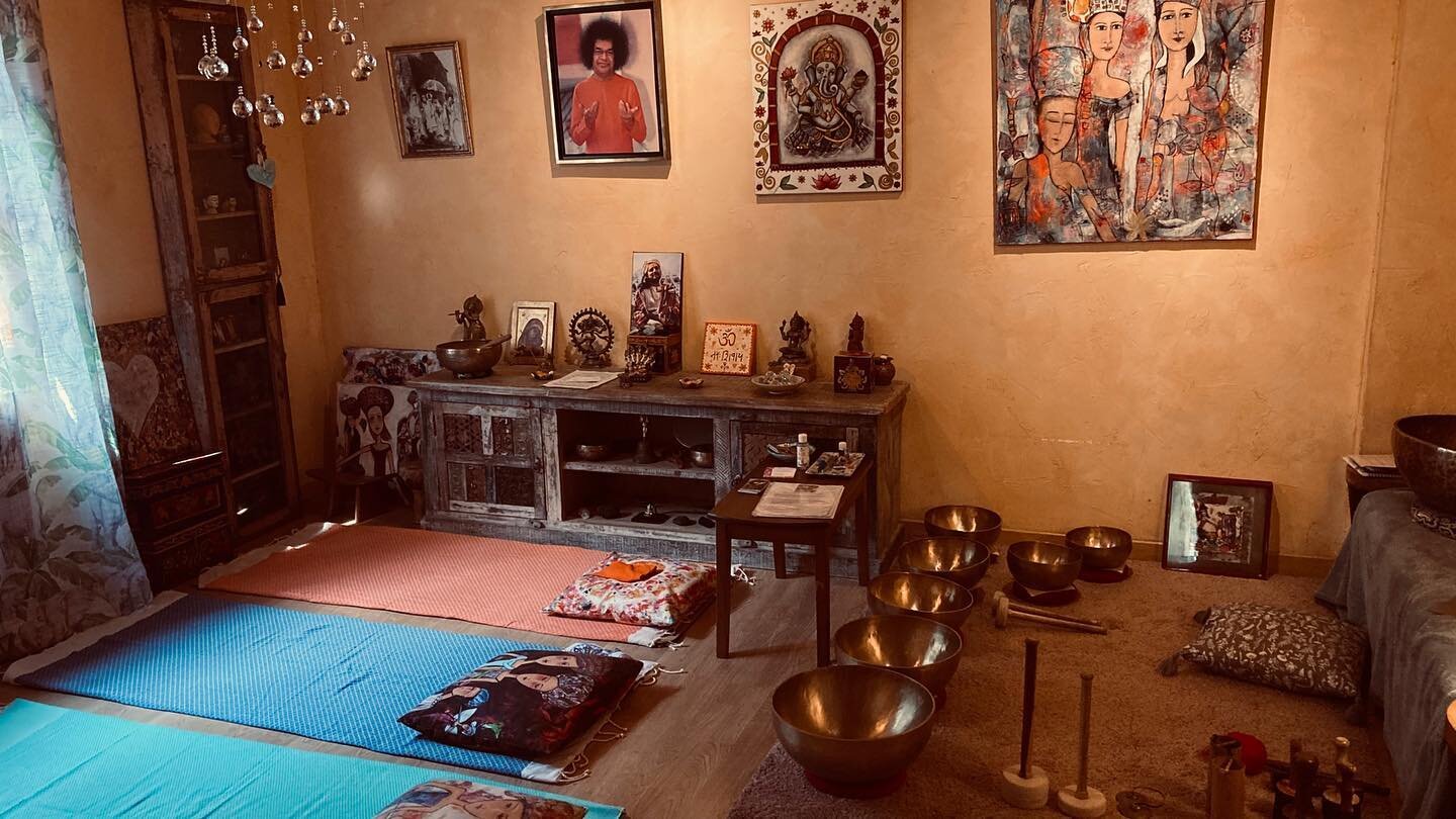 M&eacute;ditations guid&eacute;e au son des bols tib&eacute;tains recommencent ❤️. #meditationsguidees #meditations #soundhealing #bolstibetains  #staygulf #frejus#therapieholistique #therapieparleson #energyhealing