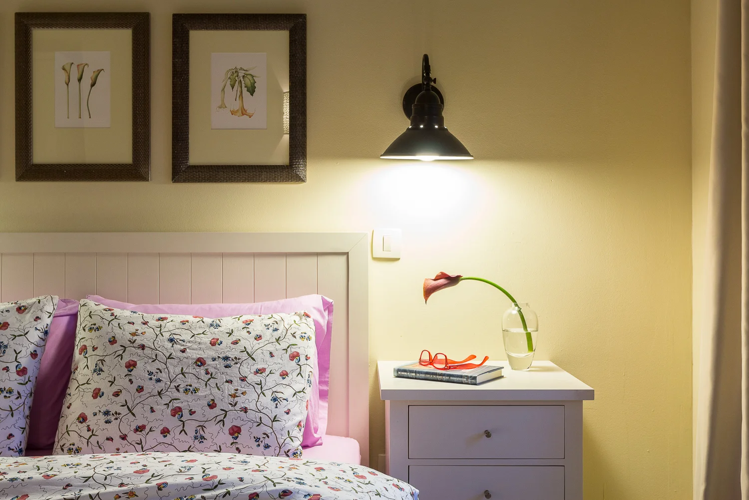 Old-Stone-House-Bay-Of-Kotor-Bedroom-Detail-02.jpg