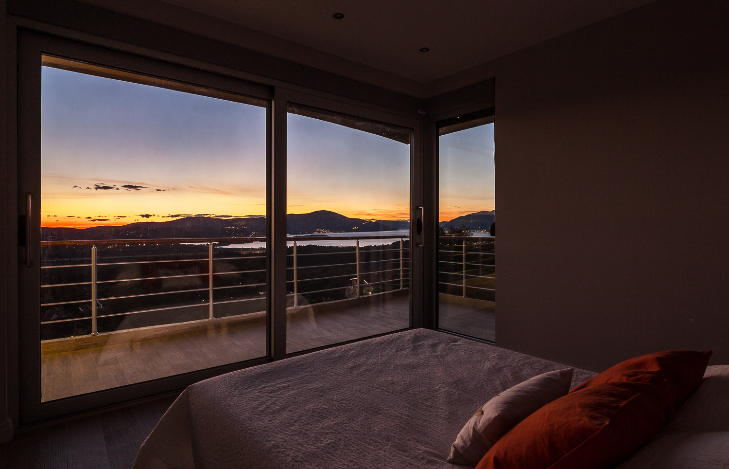 Tivat-Heights-Bay-of-Kotor-Interiors-Bedroom-Evening-View-01.jpg