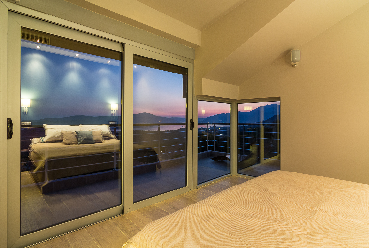 Tivat-Heights-Bay-of-Kotor-Interiors-Bedroom-Evening-View-03.jpg