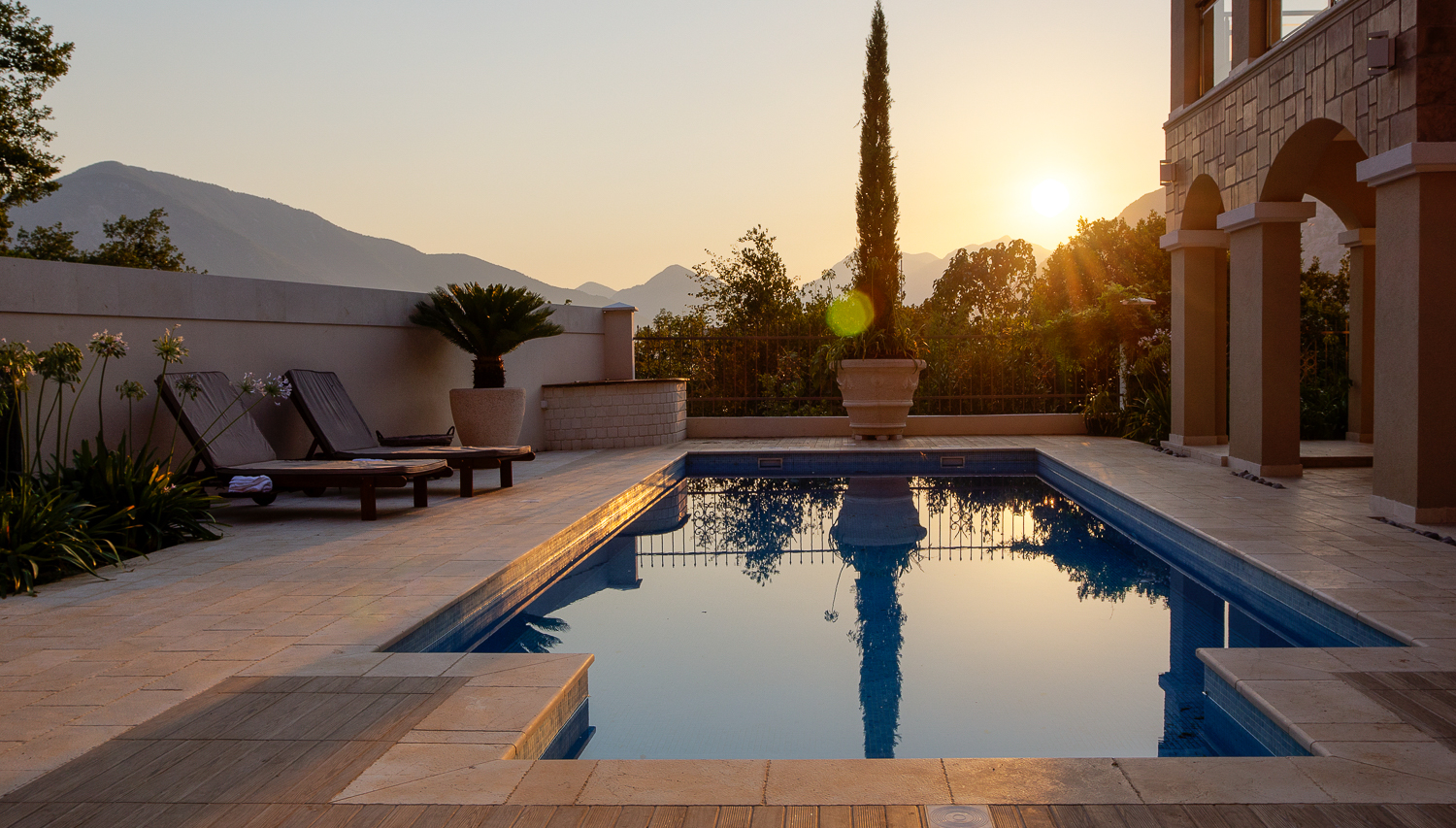 Luxury-Villa-with-Pool-Ljuta-Bay-of-Kotor-01.jpg