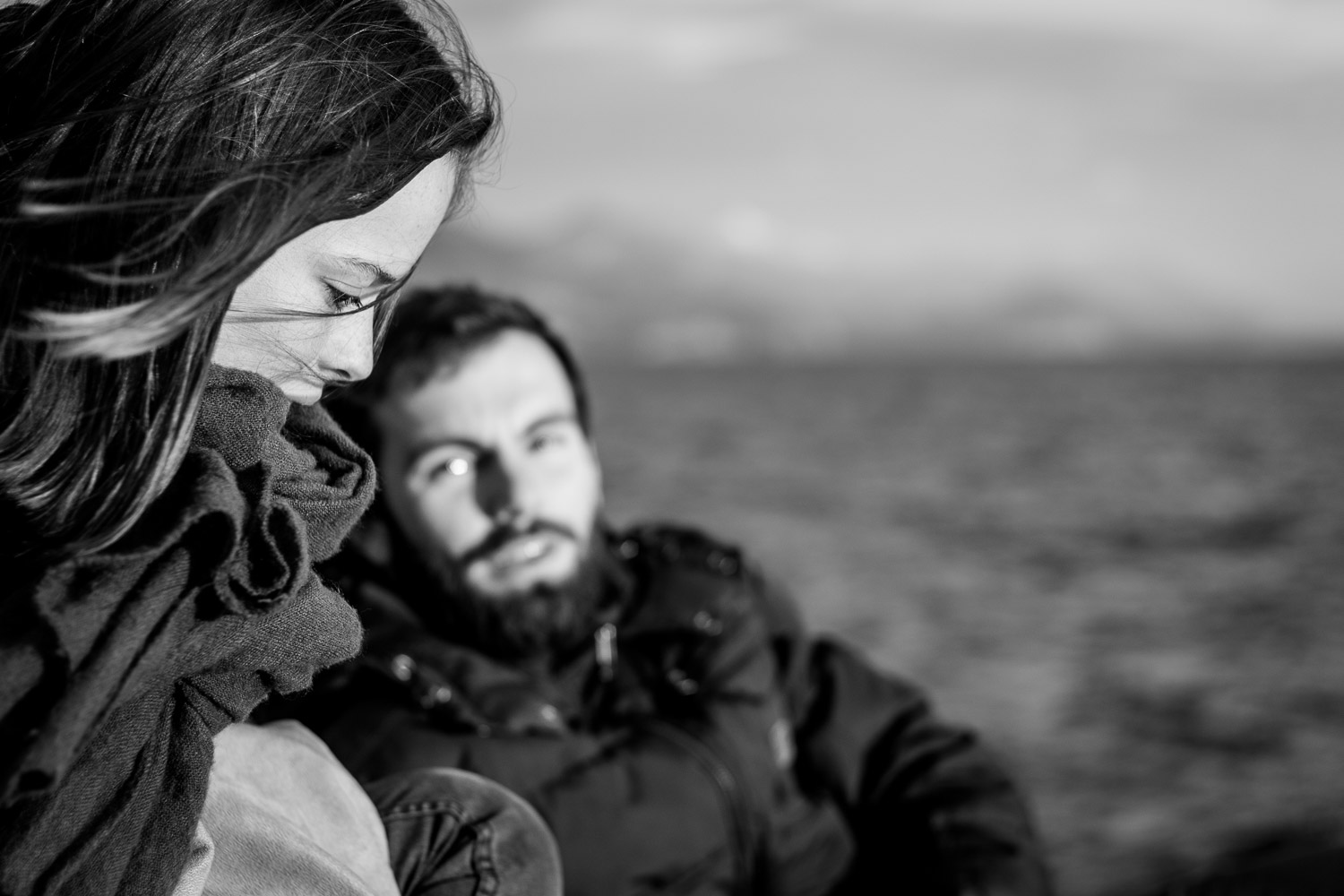 Black&White-Outdoor-Winter-Natural-Light-Portrait-Young-French-Couple-03.jpg