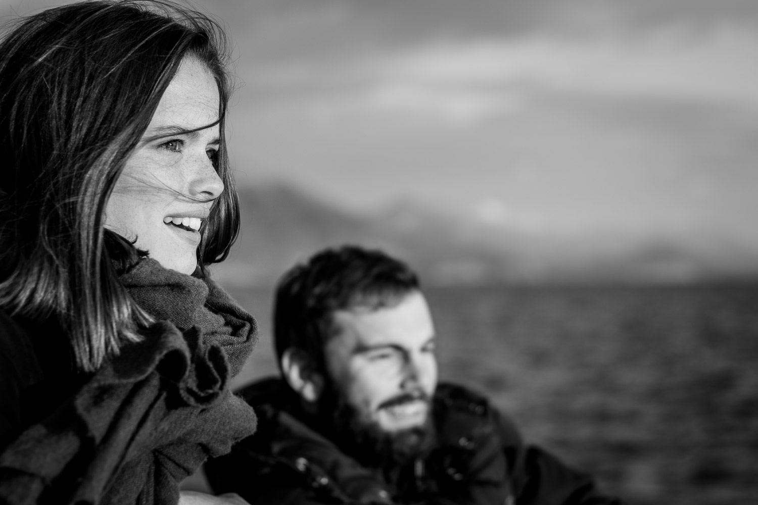 Black&White-Outdoor-Winter-Natural-Light-Portrait-Young-French-Couple-04.jpg