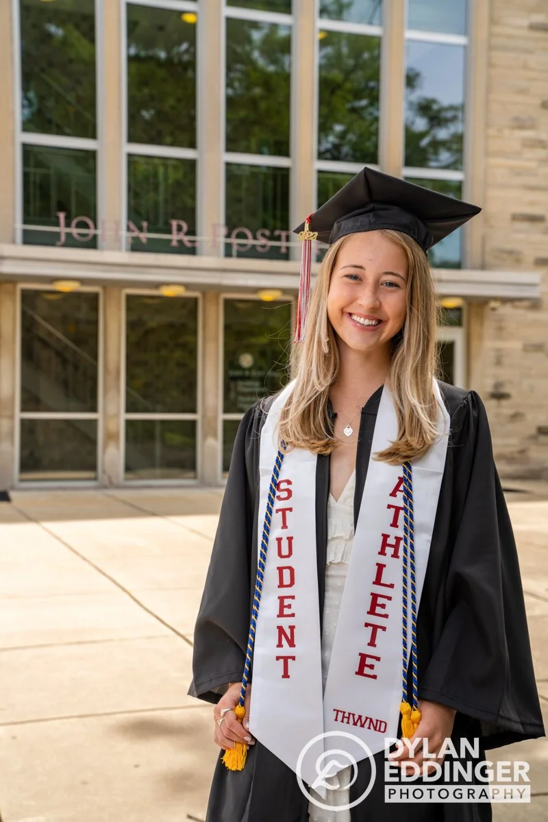 SJU Gradution Portrait Psych Major-1.jpg