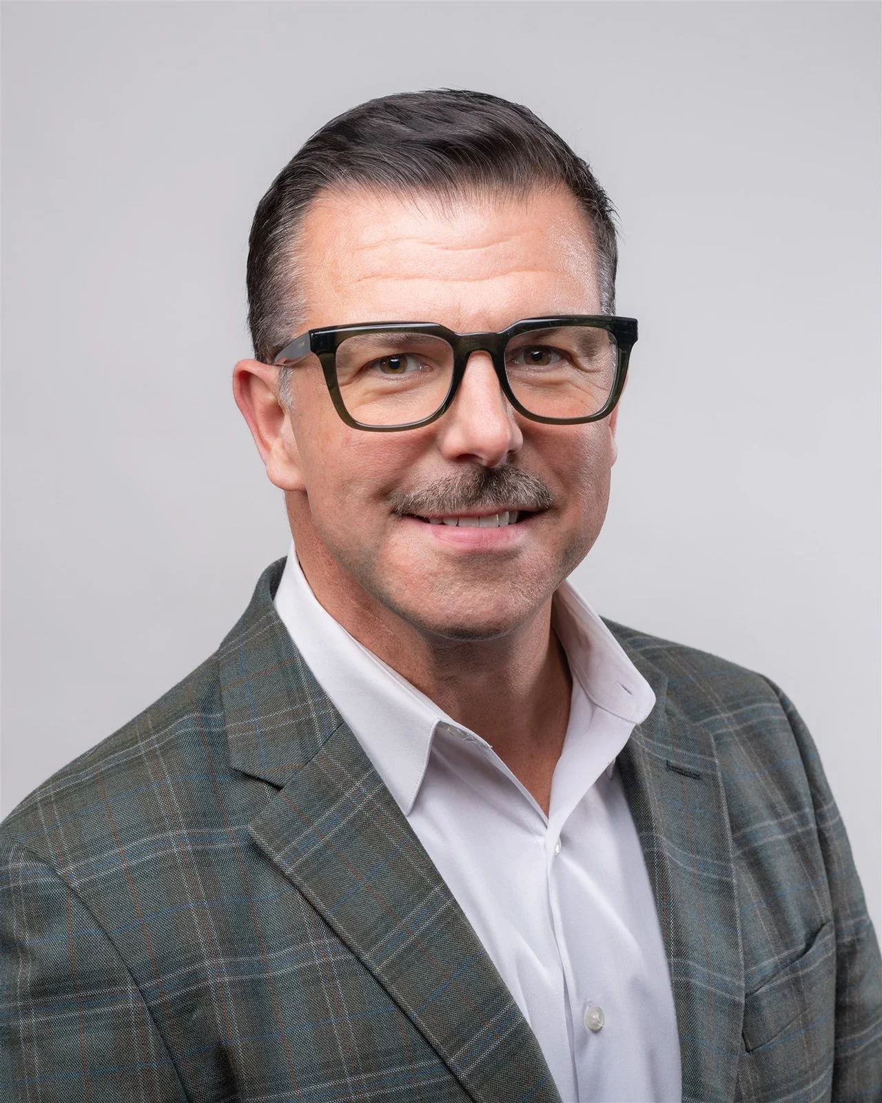 JasonAnhorn_CFRHeadshot2025-2-Copy1.jpg