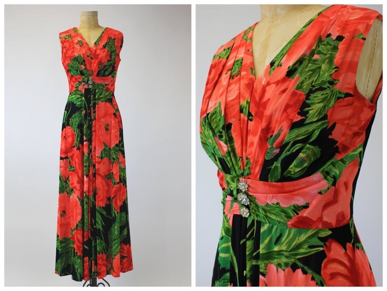 1970s Poppy Print Shelf Bust Maxi Dress