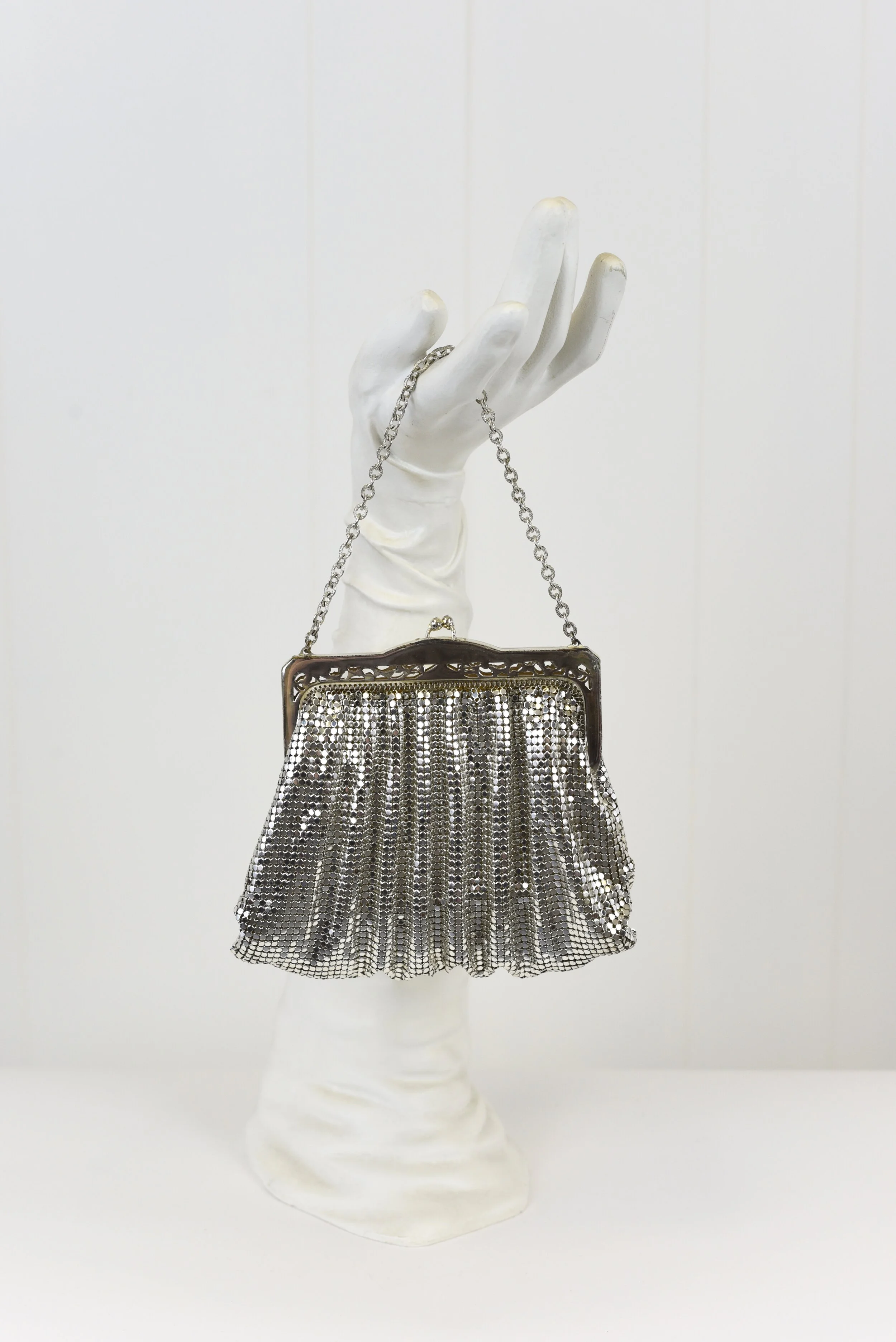 1950s Silver Whiting Davis Mesh Purse — Canned Ham Vintage