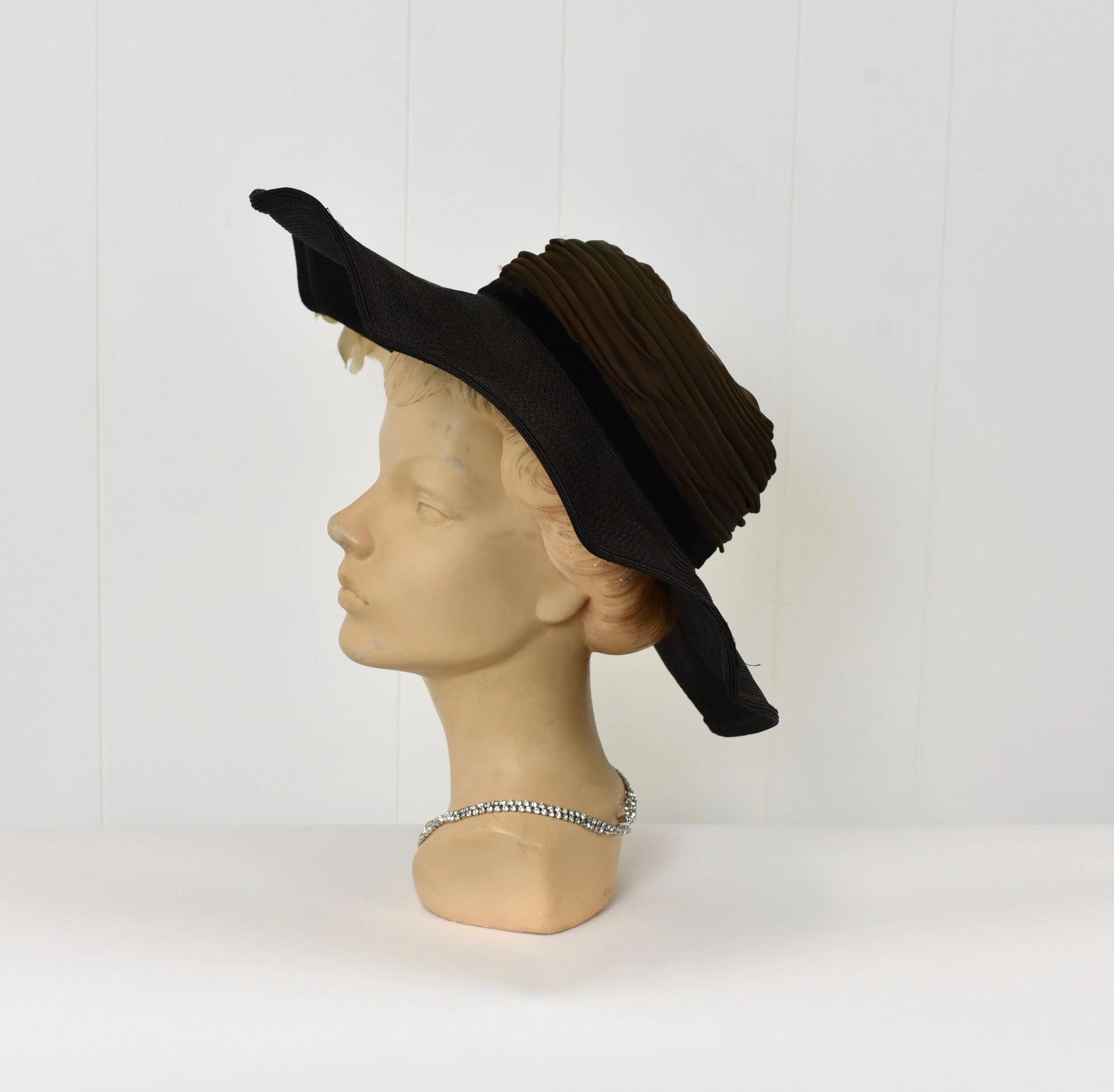 Vintage Styled by Coralie Fedora Hat 1950s Styled by Coralie Black Woven Straw Sun Hat with Pink  main image 3