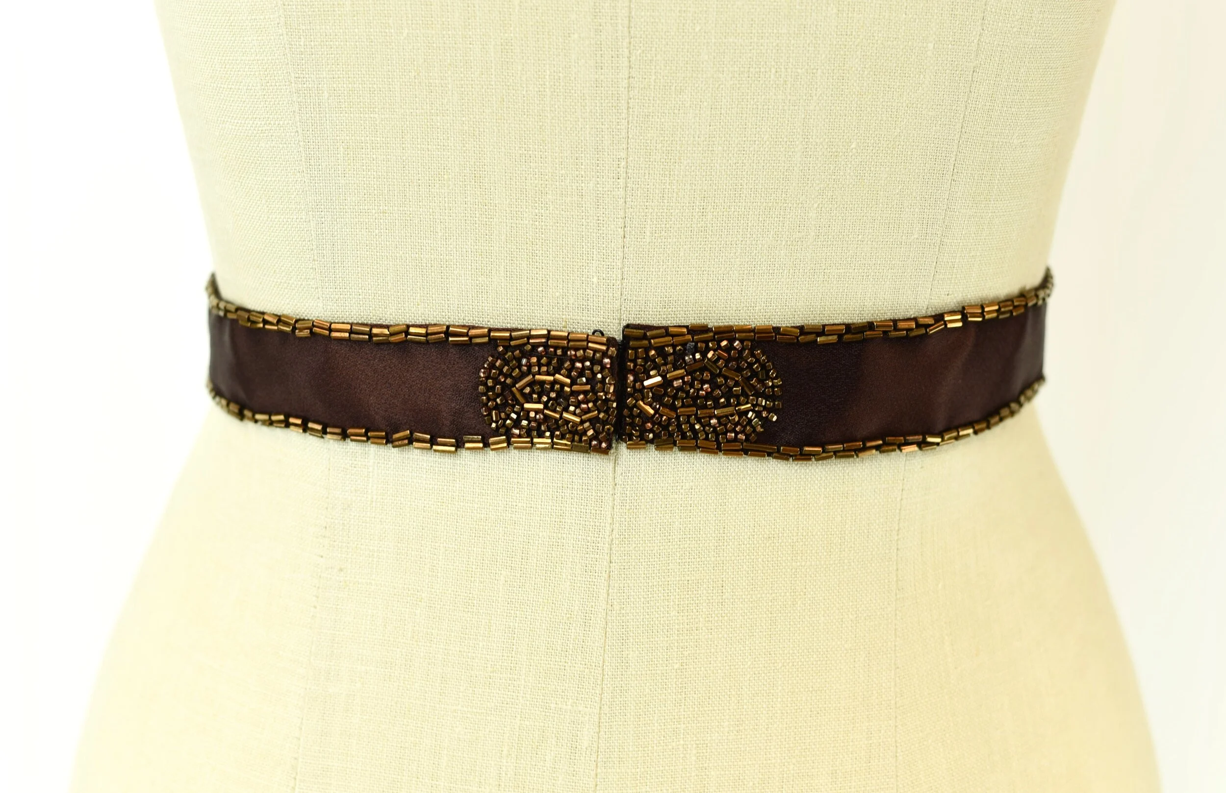 1940s Bronze Brown Beaded Handbag & Belt Set — Canned Ham  display picture 3