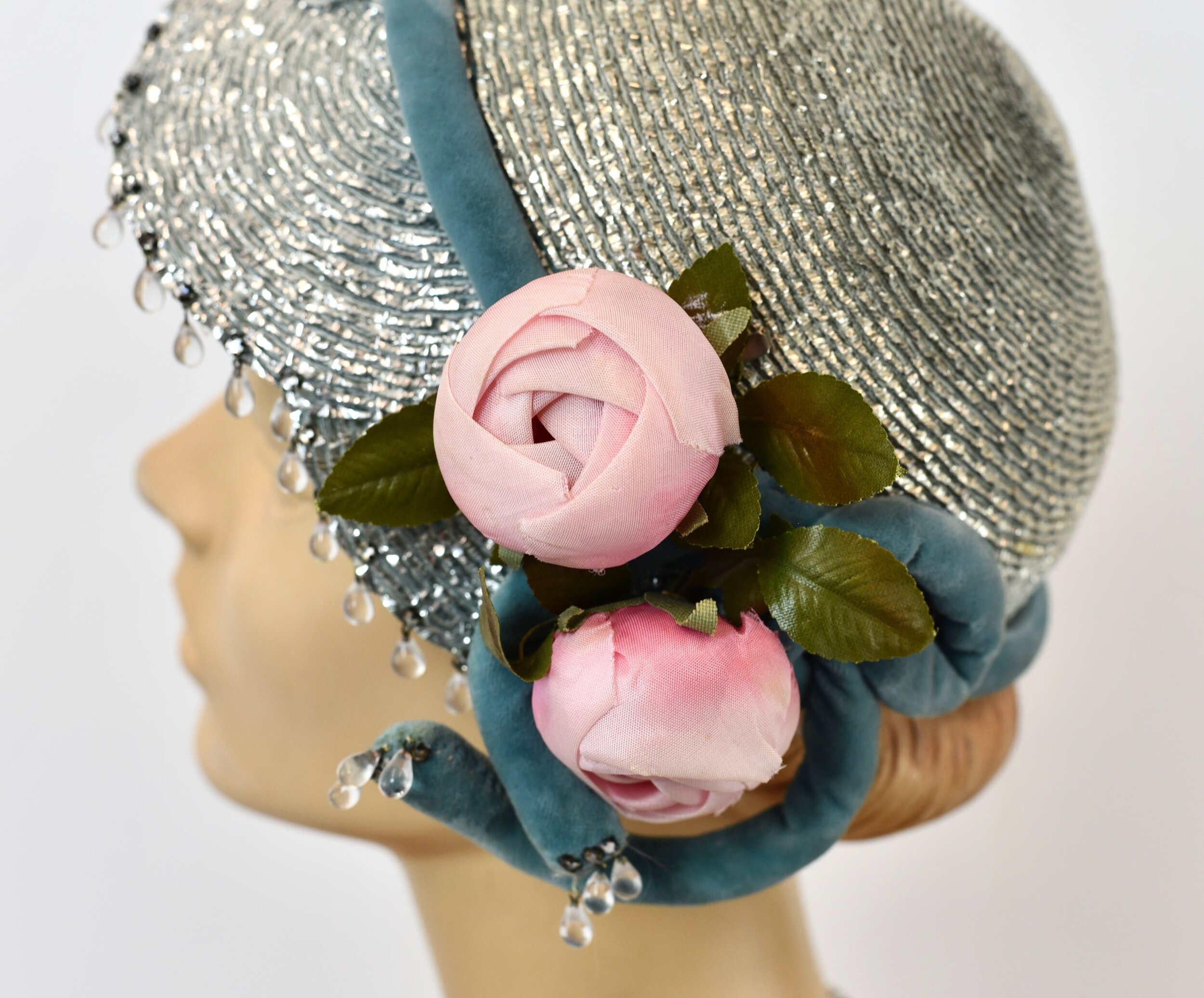 1960s Does 1920s Blue Floral Rhinestoned Flapper Cloche Hat  display picture 2