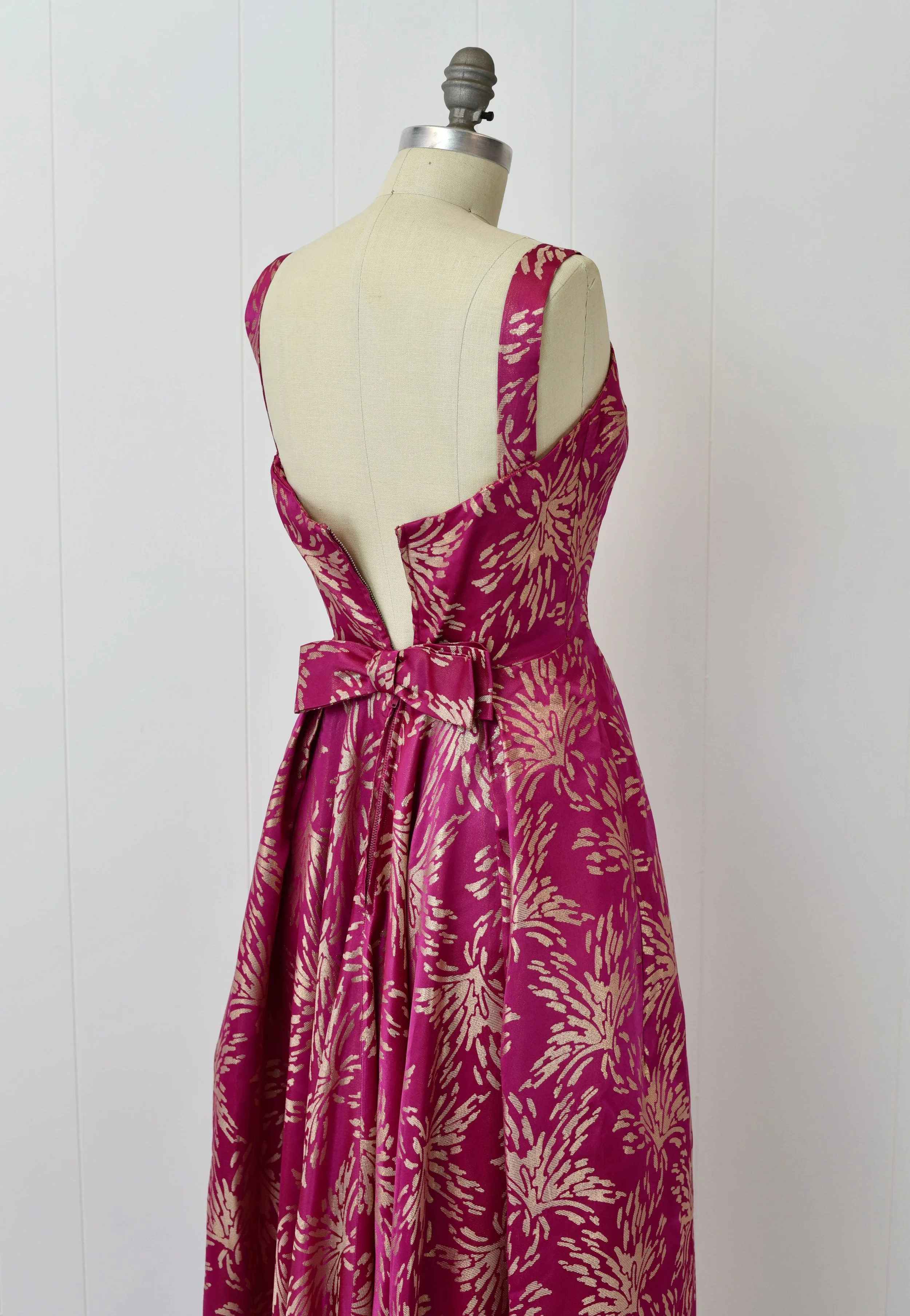 1950s/1960s Magenta Gold Metallic 