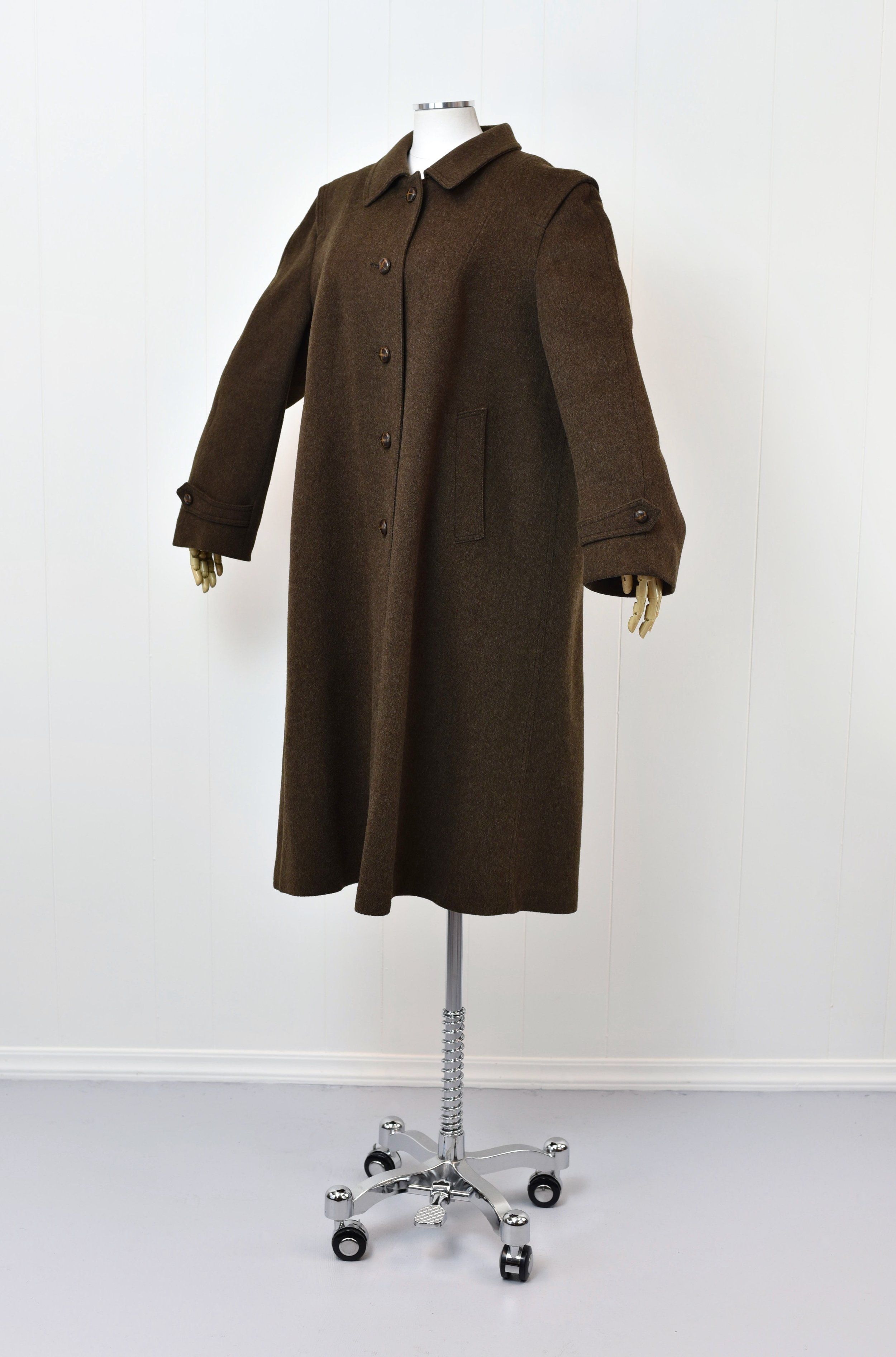 1980s Baur Loden Austria Brown Wool Mens Coat Jacket — Canned Ham Vintage