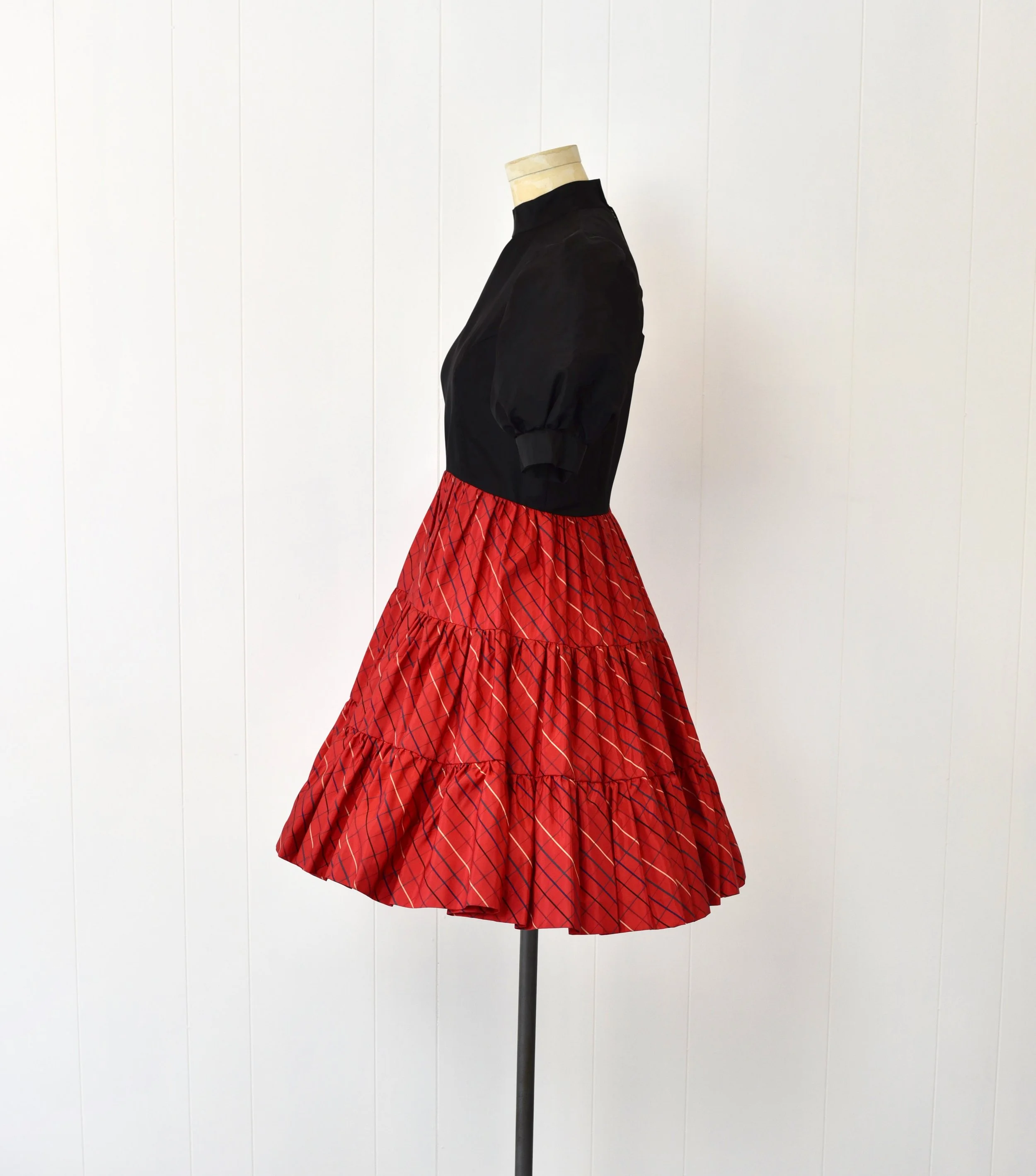 80s holiday dress 80s Party Dress, Fun Retro Women's Racerback Dress S main image 1