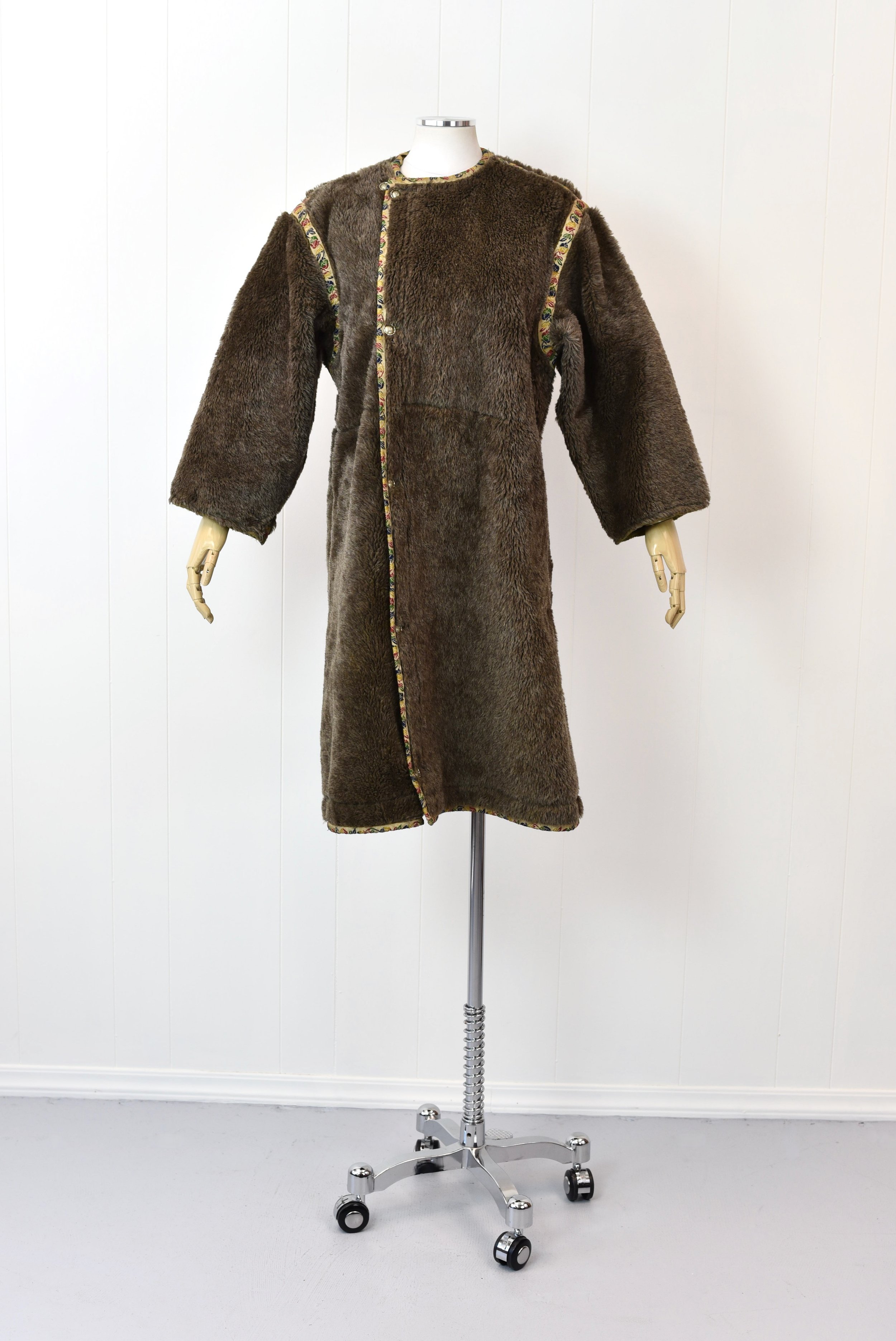 Mongolian Lamb Fur Coat | Authentic & Vintage | ReSEE