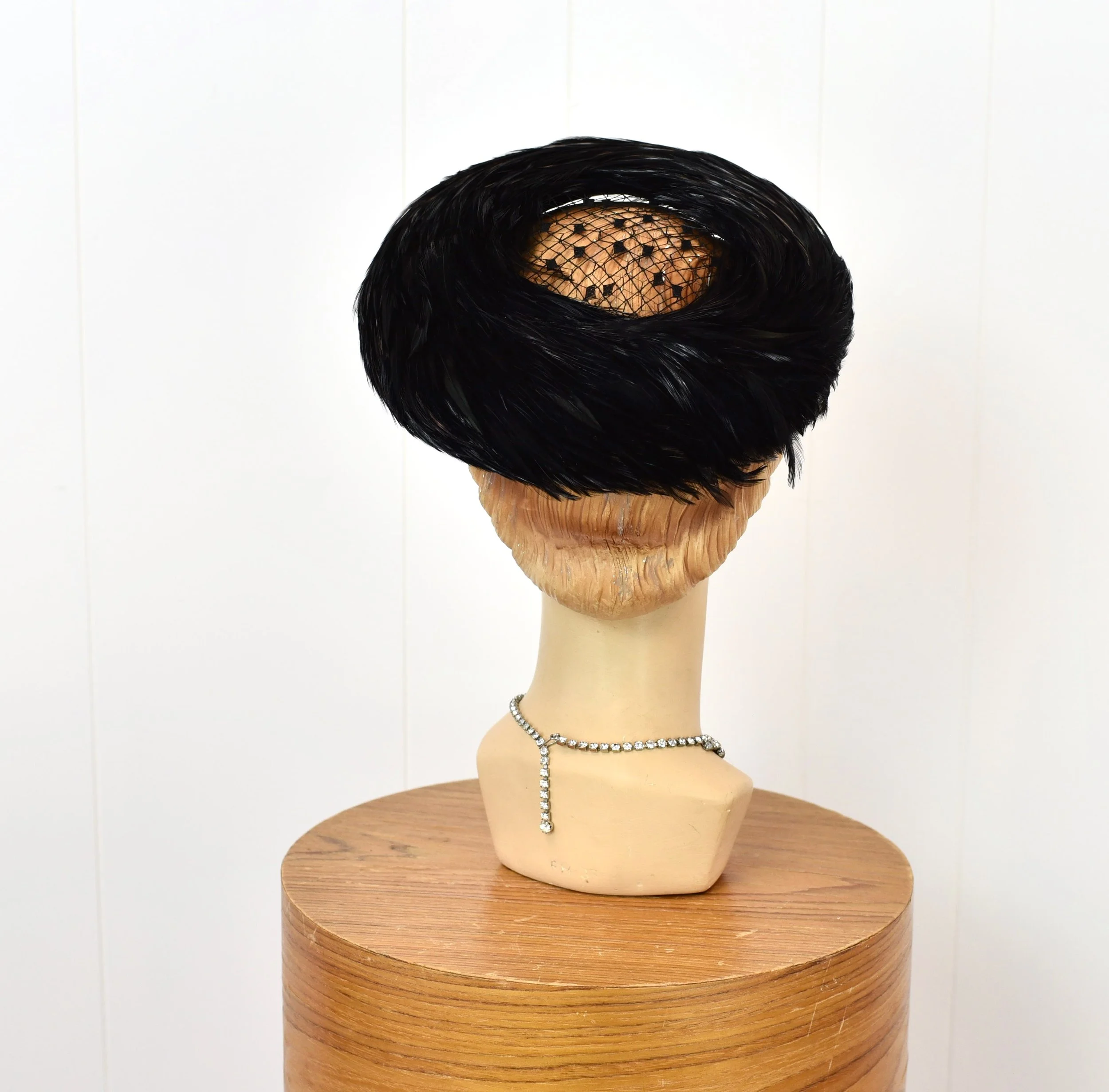 VINTAGE Macy\'s Black Woven Hat 1950s Macy main image 2