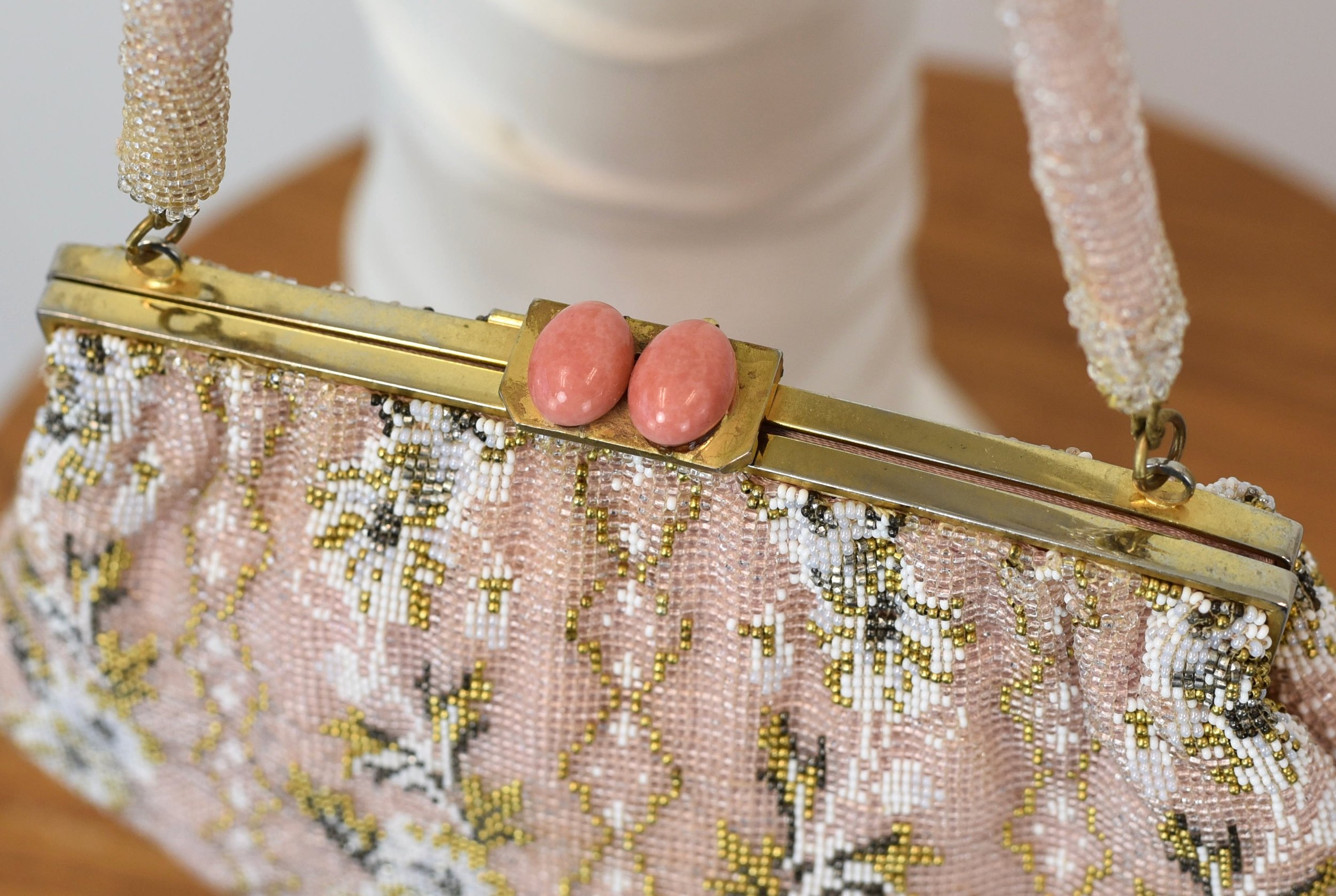 1950s Pink Floral Saks Fifth Avenue Beaded Purse Handbag — Canned
