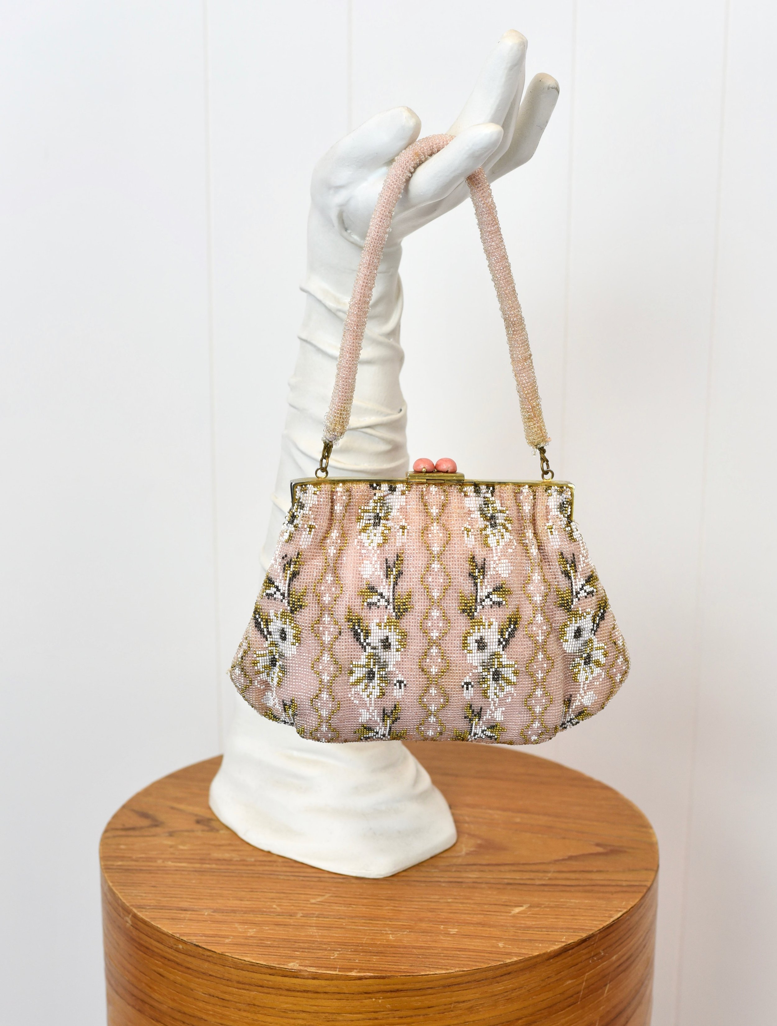 1950s Pink Floral Saks Fifth Avenue Beaded Purse Handbag — Canned Ham  Vintage