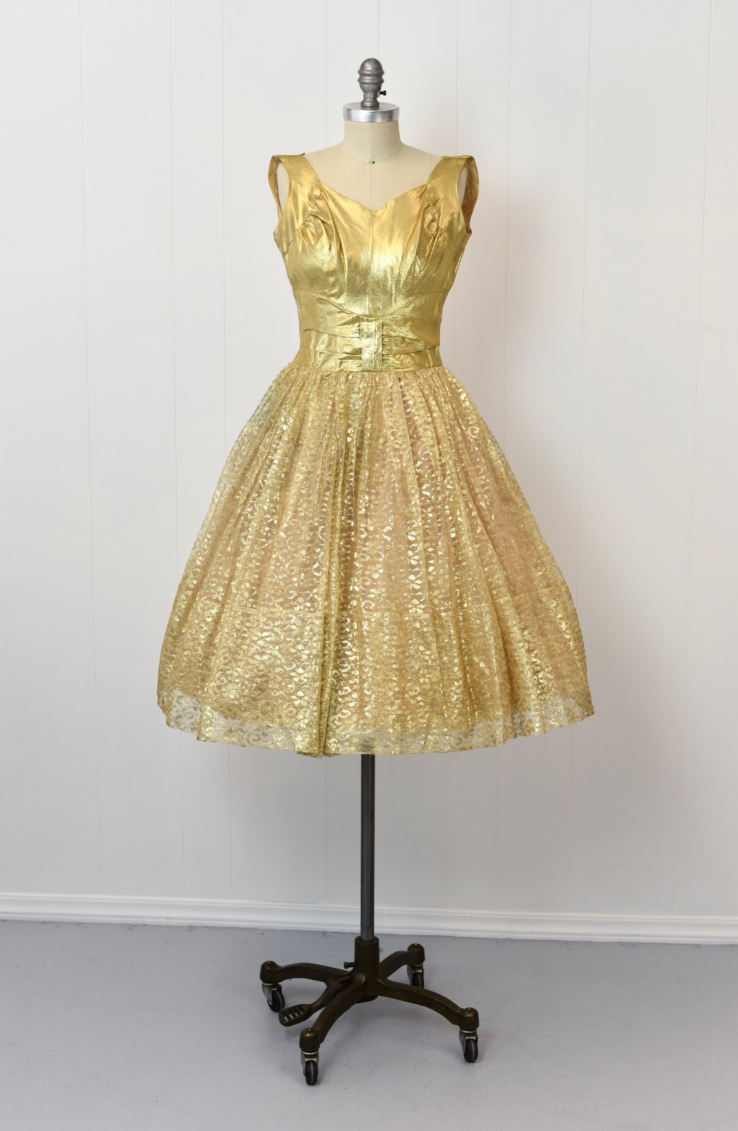 1950s Gold Metallic Floral Lace Tulle Pinup Party Prom Viva Las Vegas Dress  — Canned Ham Vintage