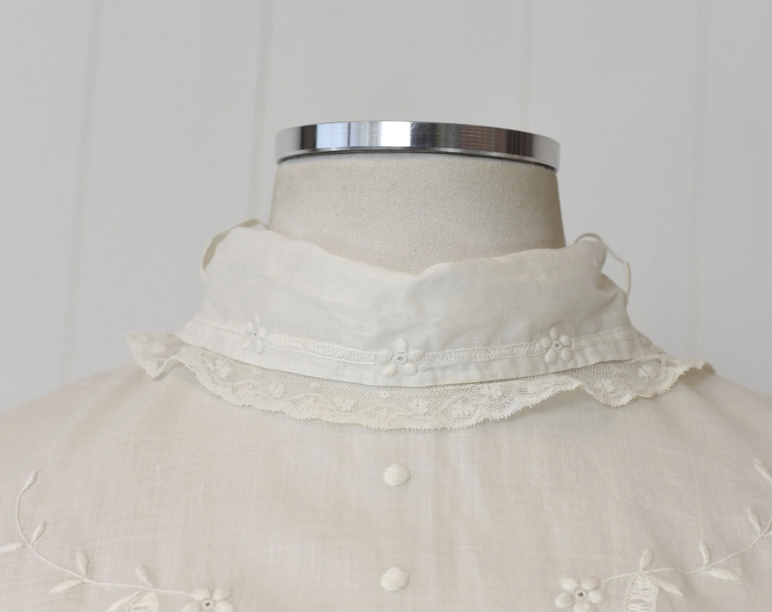 Antique 1900s White Floral Embroidered Lace Cotton Blouse Shirt 