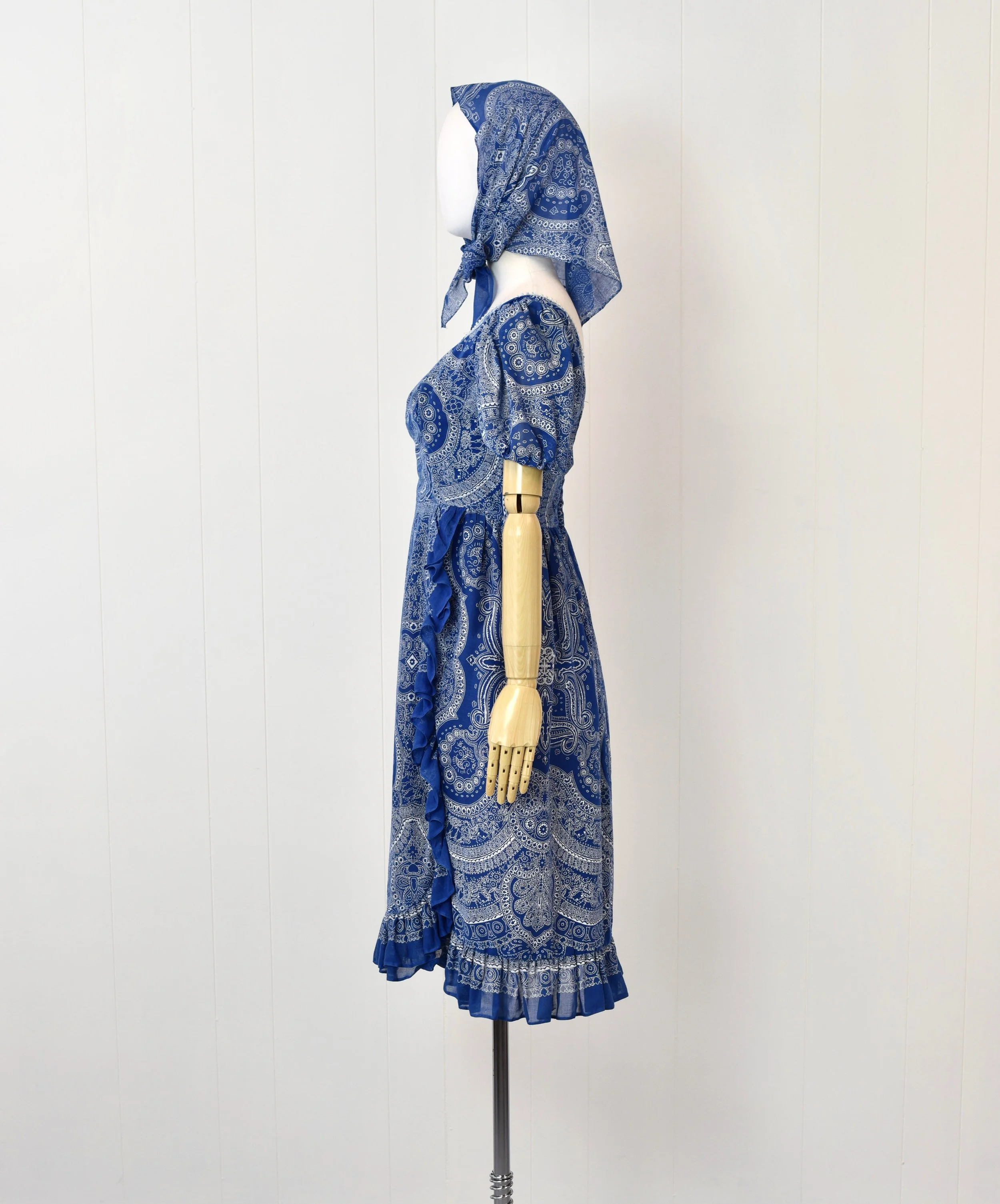 blue bandana print dress Denim Blue Bandana Print Cotton Puff Sleeve Mini Dress – Shop Sloane