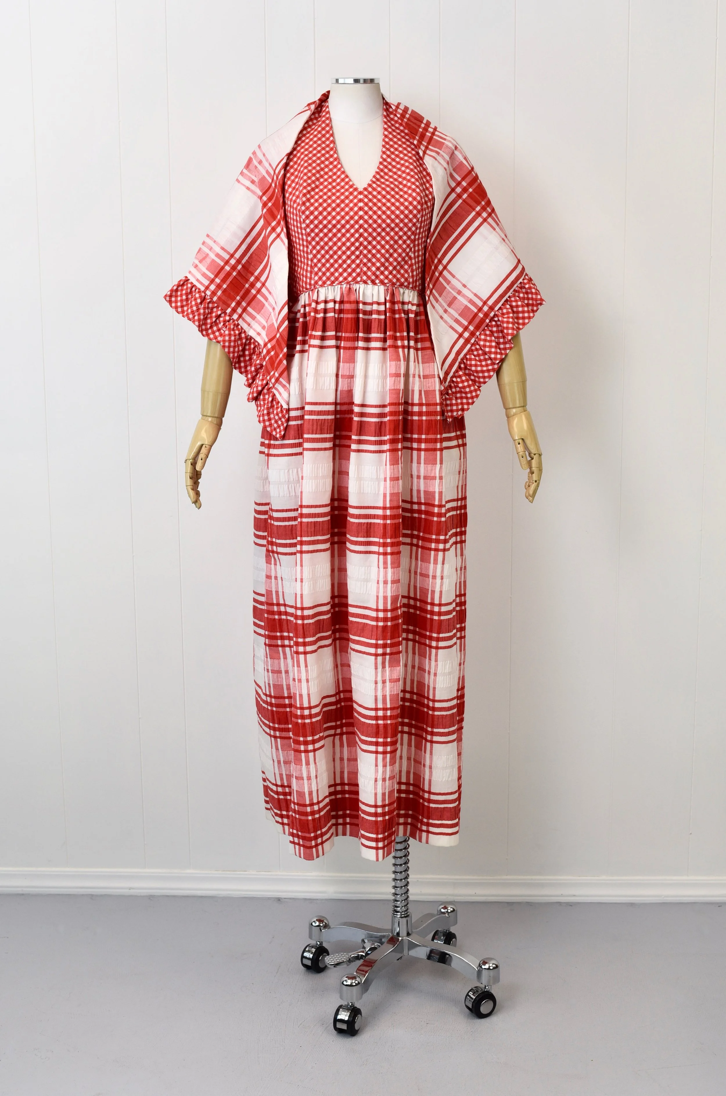 1970s Gingham Plaid Red & White Halter Dress with Matching Wrap Shawl  Canned Ham Vintage