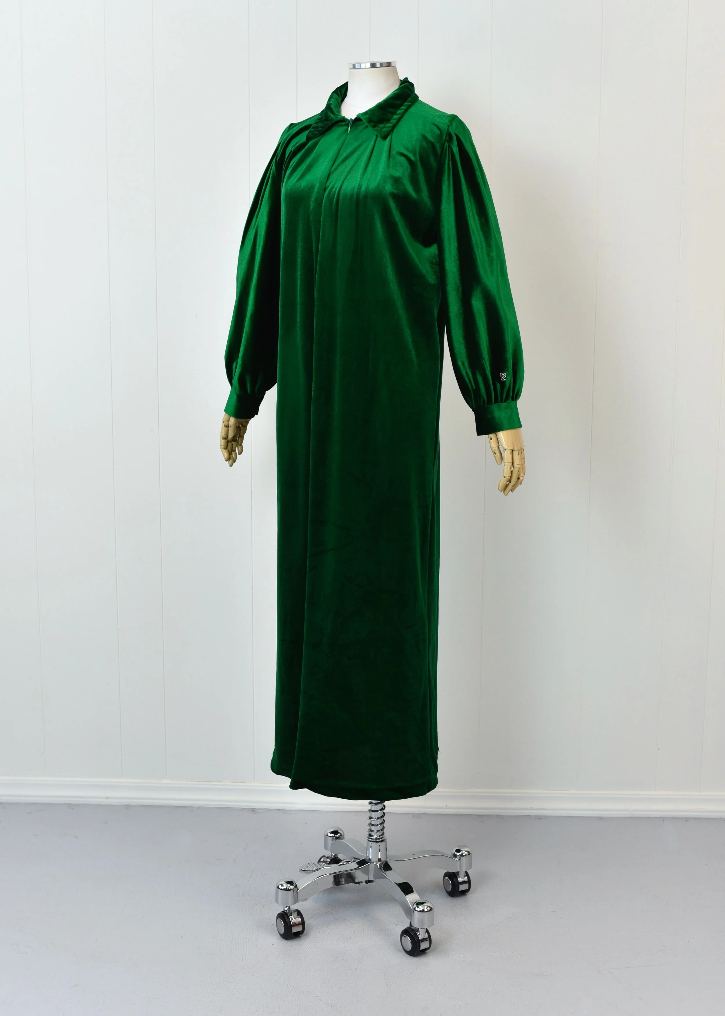 slim fit dress slacks Vintage Emerald Green Velvet Tea Length Formal Dress Prom Dress main image 1