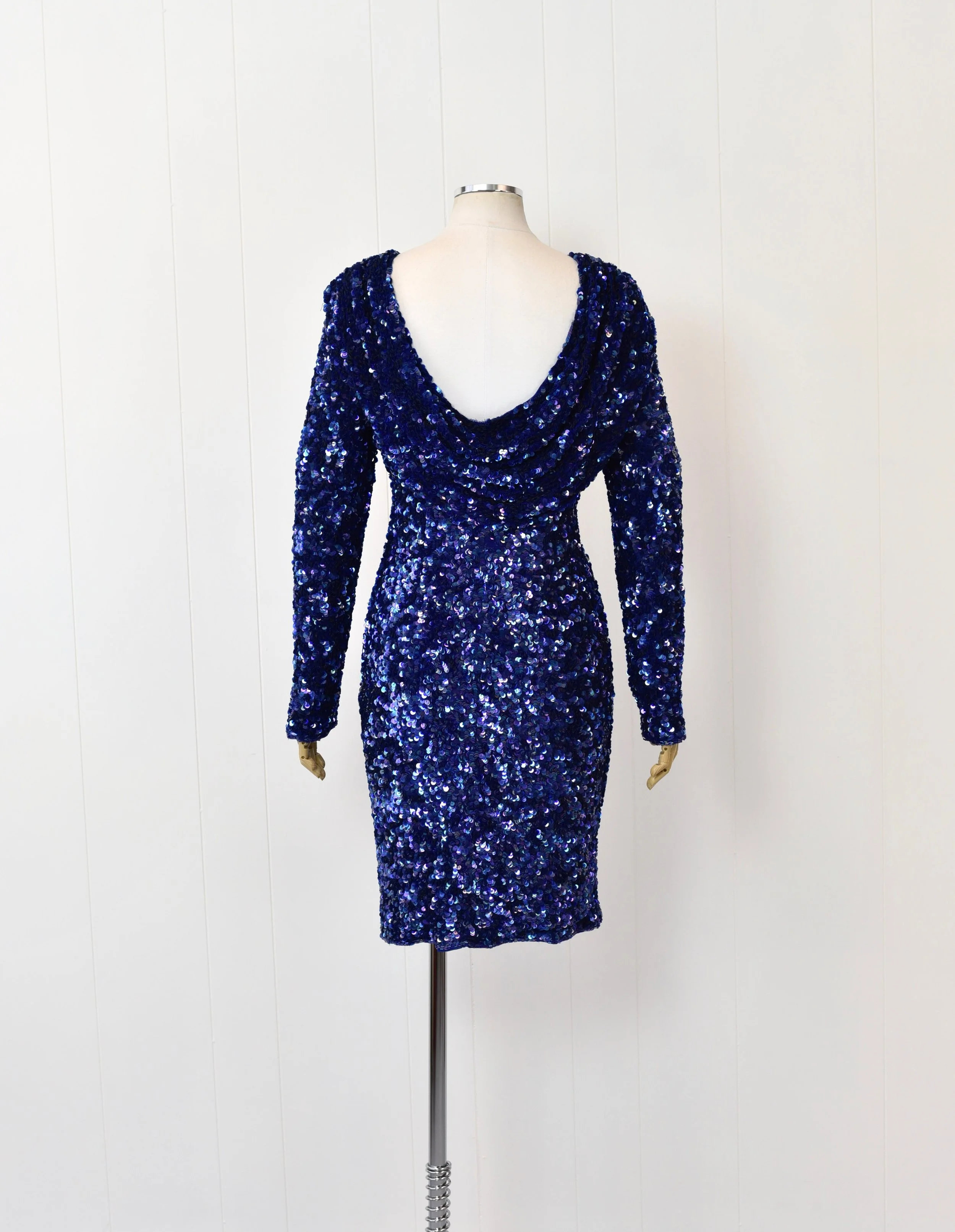 1980s Blue Purple Sequin Beaded Eve's Allure Party Dress  Canned Ham  Vintage