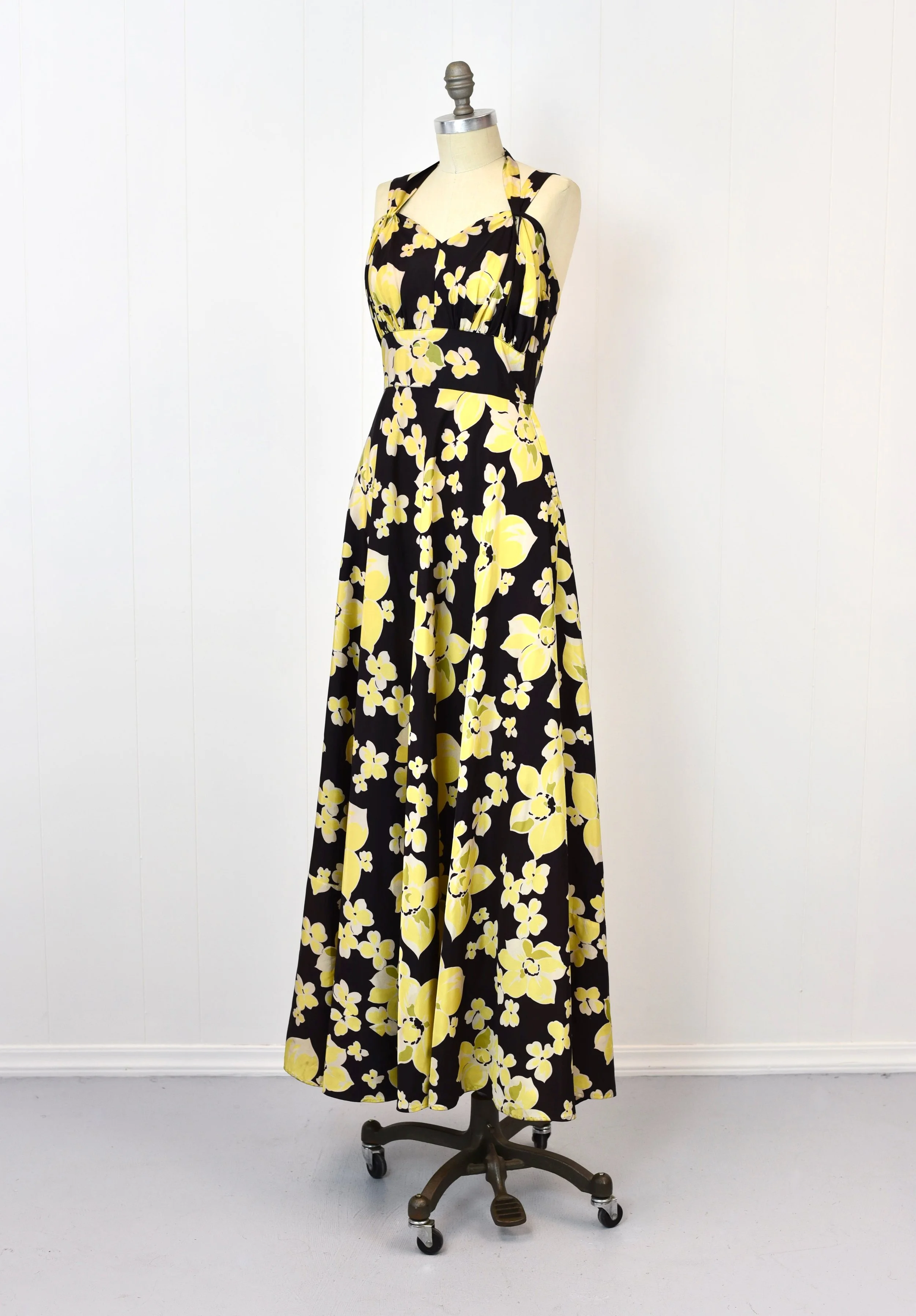 knee length dresses for ladies 40s Beaded Silk Dress