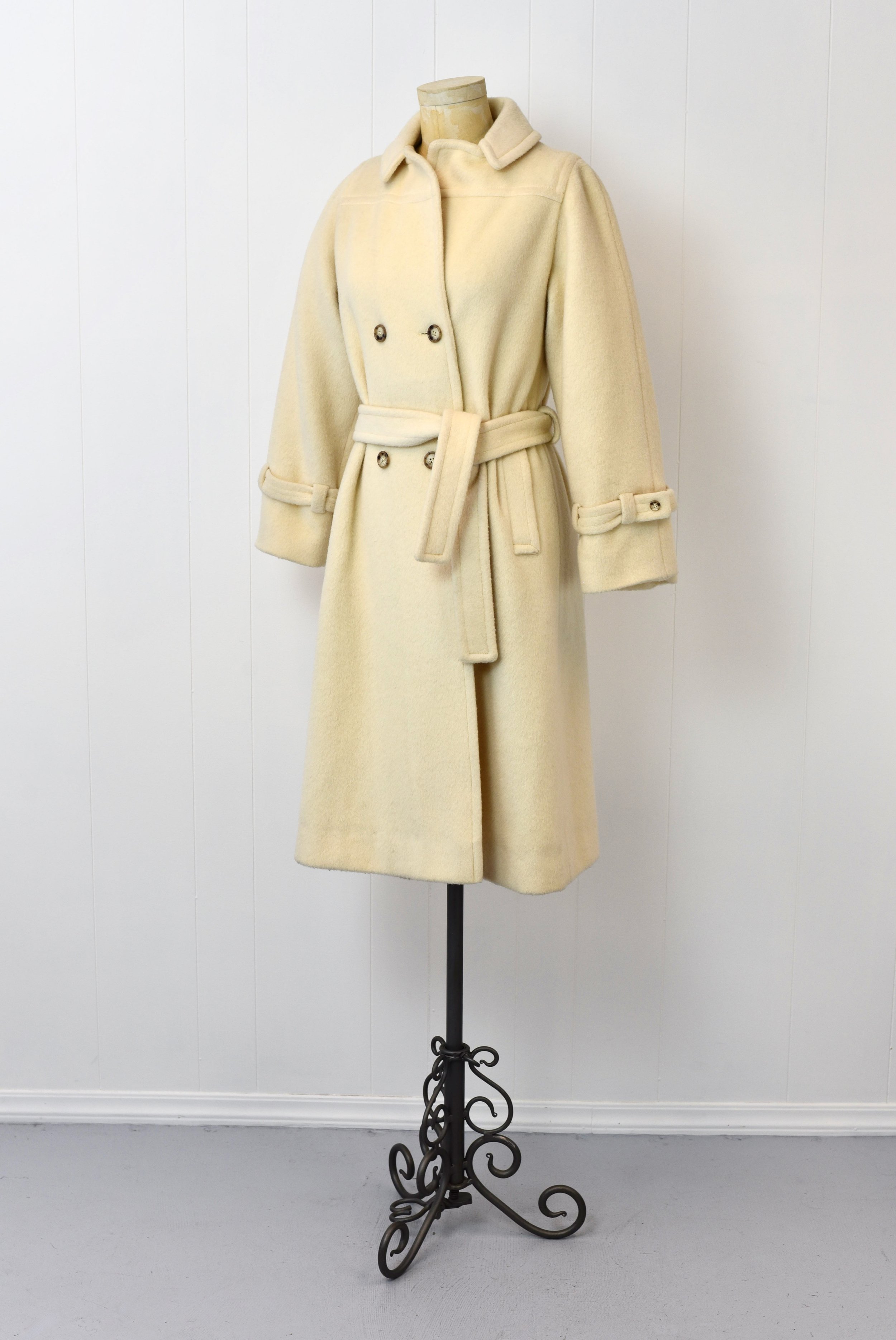 1980s Off White Ivory Stanley Blacker Wool Coat Jacket — Canned Ham Vintage