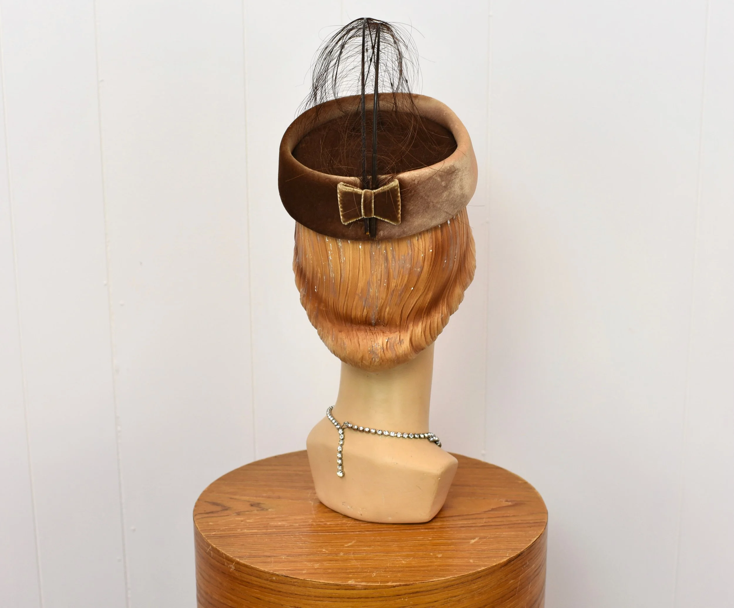 Vintage 1950\'s Brown Velvet Fascinator Hat 1950s Fascinator Hat . Vintage 50s Feathers Plumes Brown  main image 2