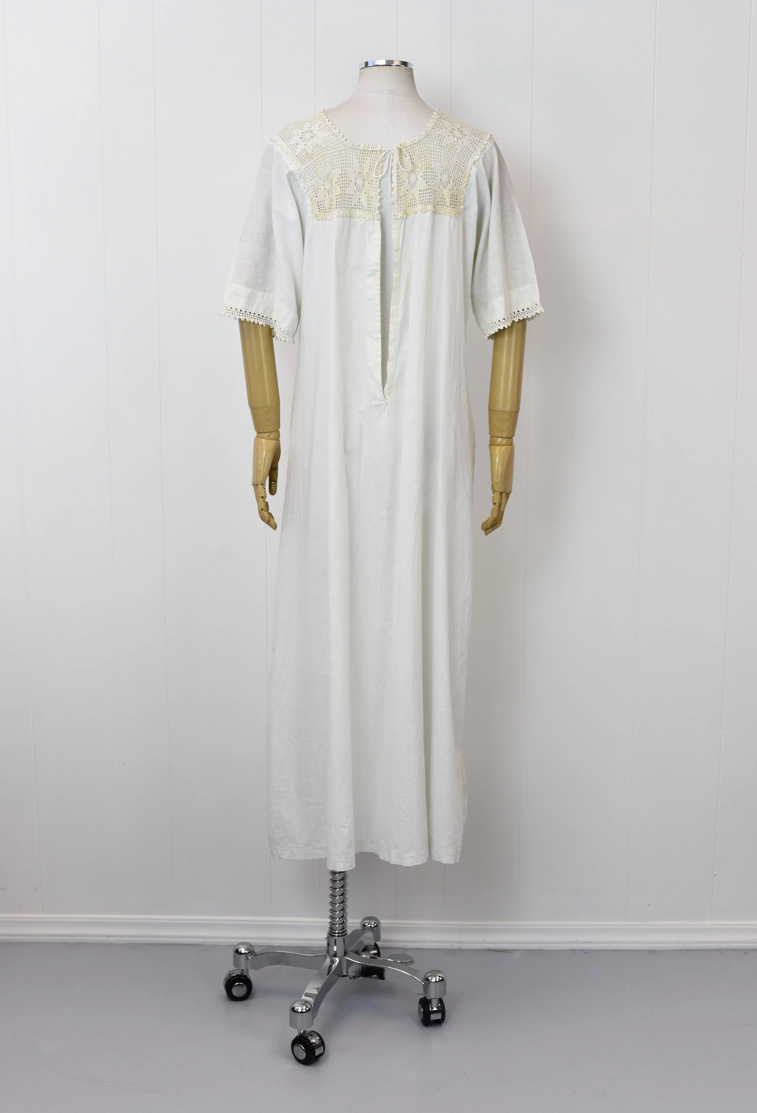 Antique 1900s Edwardian White Cotton Crochet Lace Boudoir 