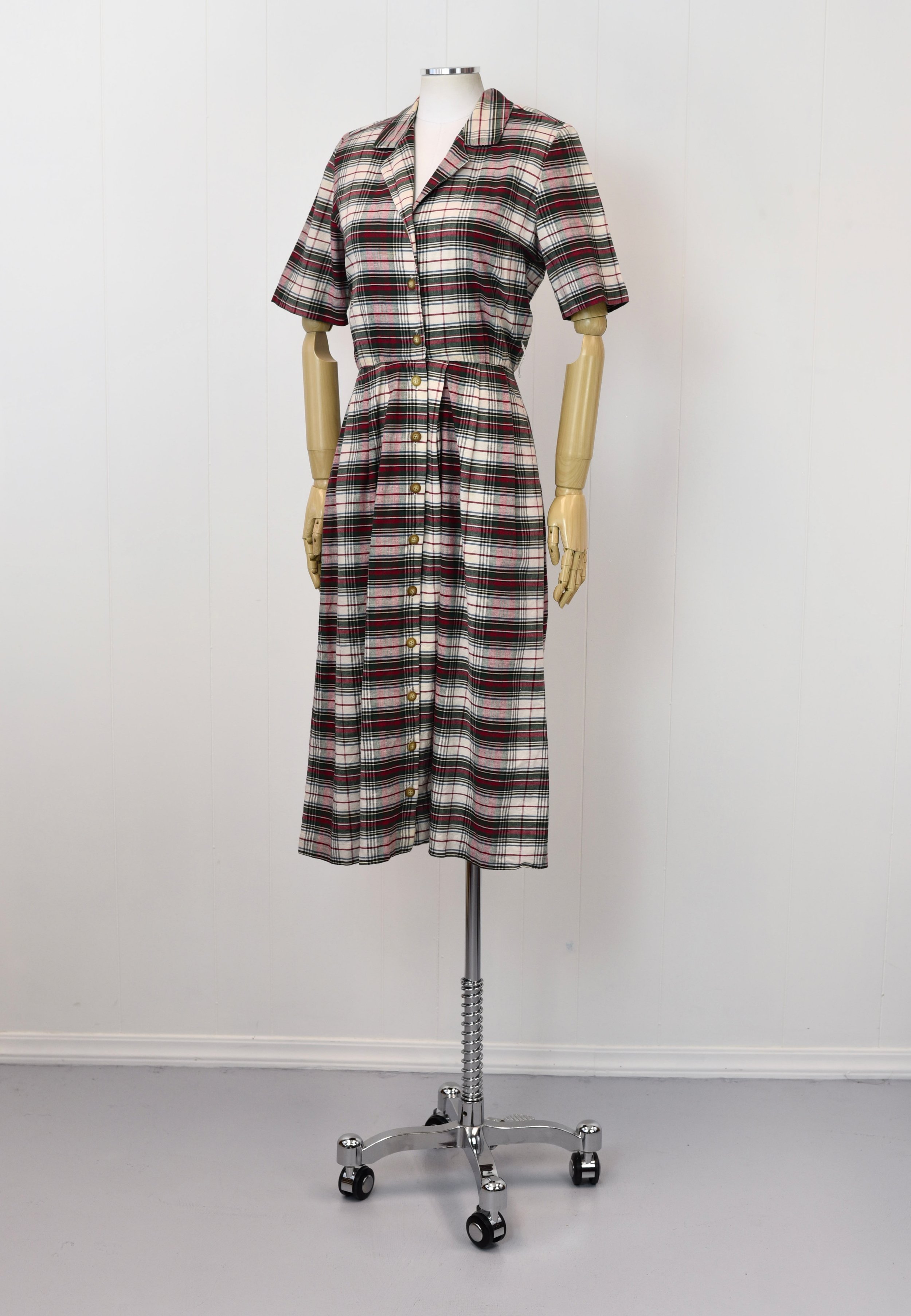 1980s Brooks Brothers Plaid Red Green Christmas Holidays Shirt Dress   Canned Ham Vintage