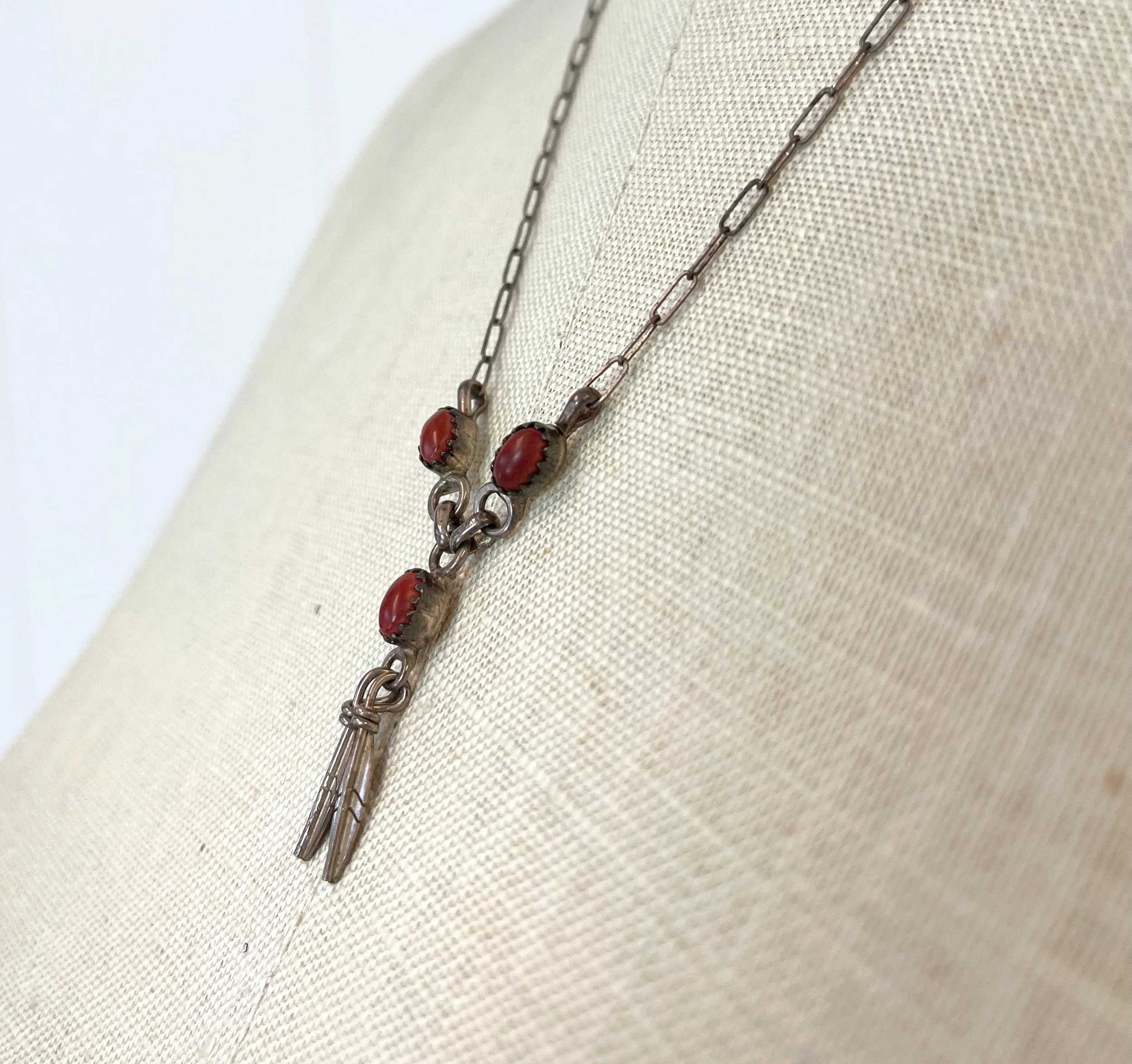 1970s/1980s Coral Stone 925 Sterling Silver Feather Southwestern 