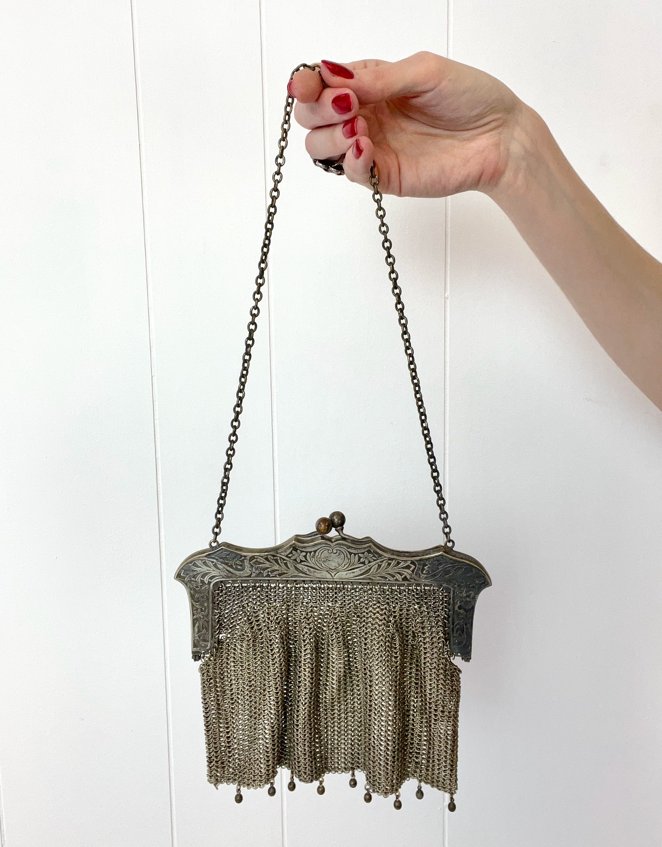 1910s/1920s Heart Floral Engraved German Silver Metal Chain Mesh Flapper  Purse Handbag — Canned Ham Vintage