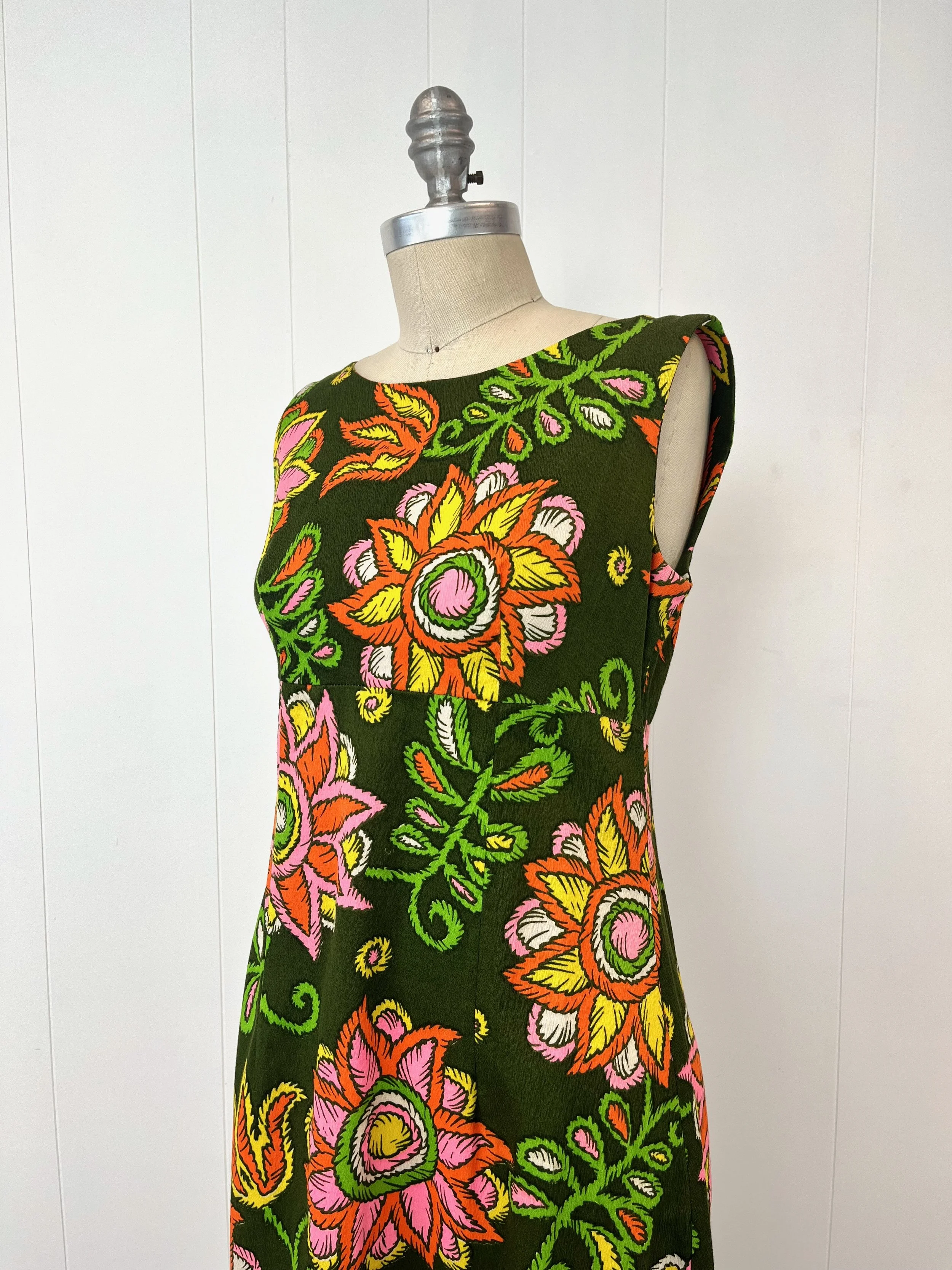 1960s/1970s Hawaiian Green Pink Psychedelic Floral Print