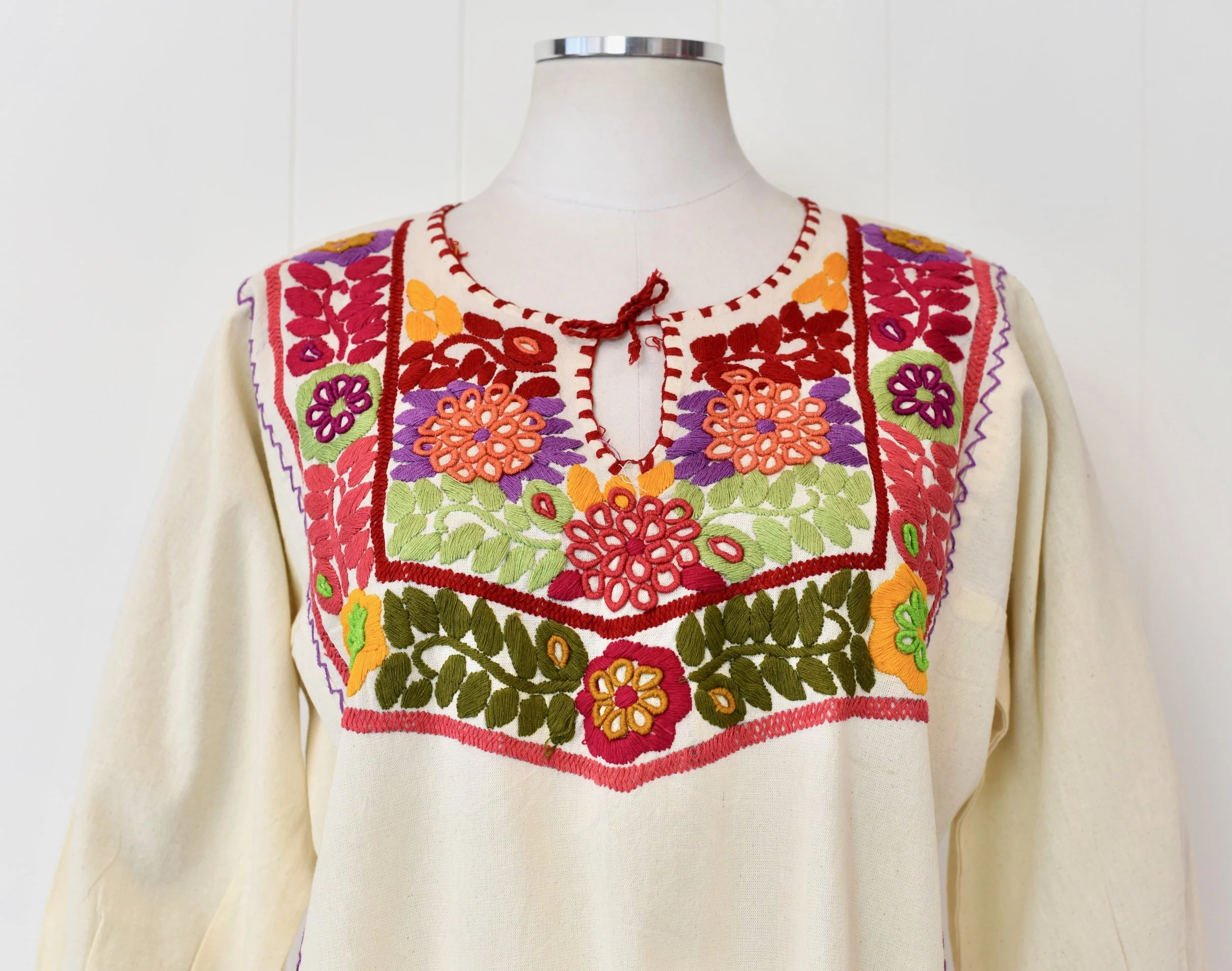 1960s/1970s Floral Embroidered Penny Lane Boho Hippie Peasant 