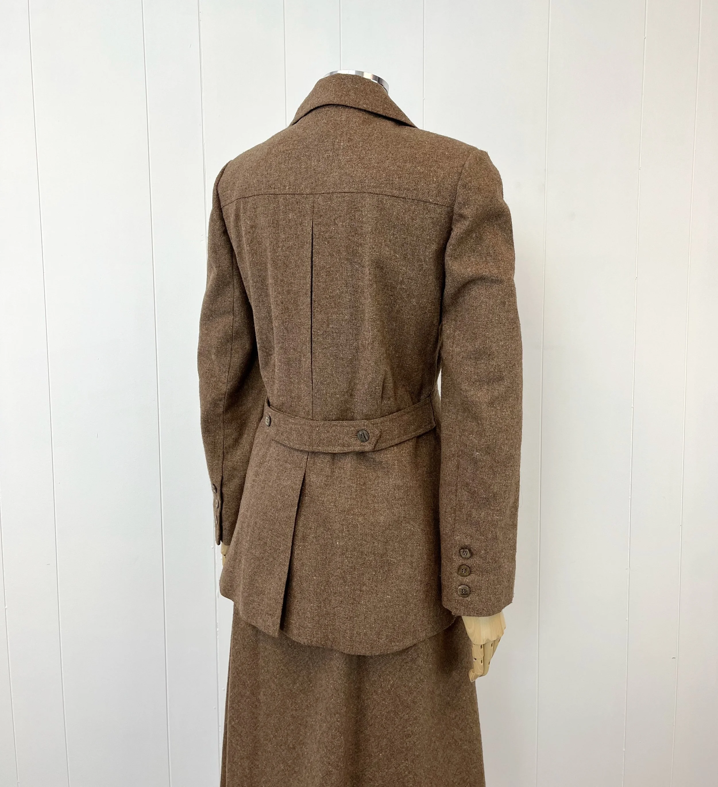 1970s Vogue Brown Wool Jacket & Skirt Two Piece Suit Set — Canned 