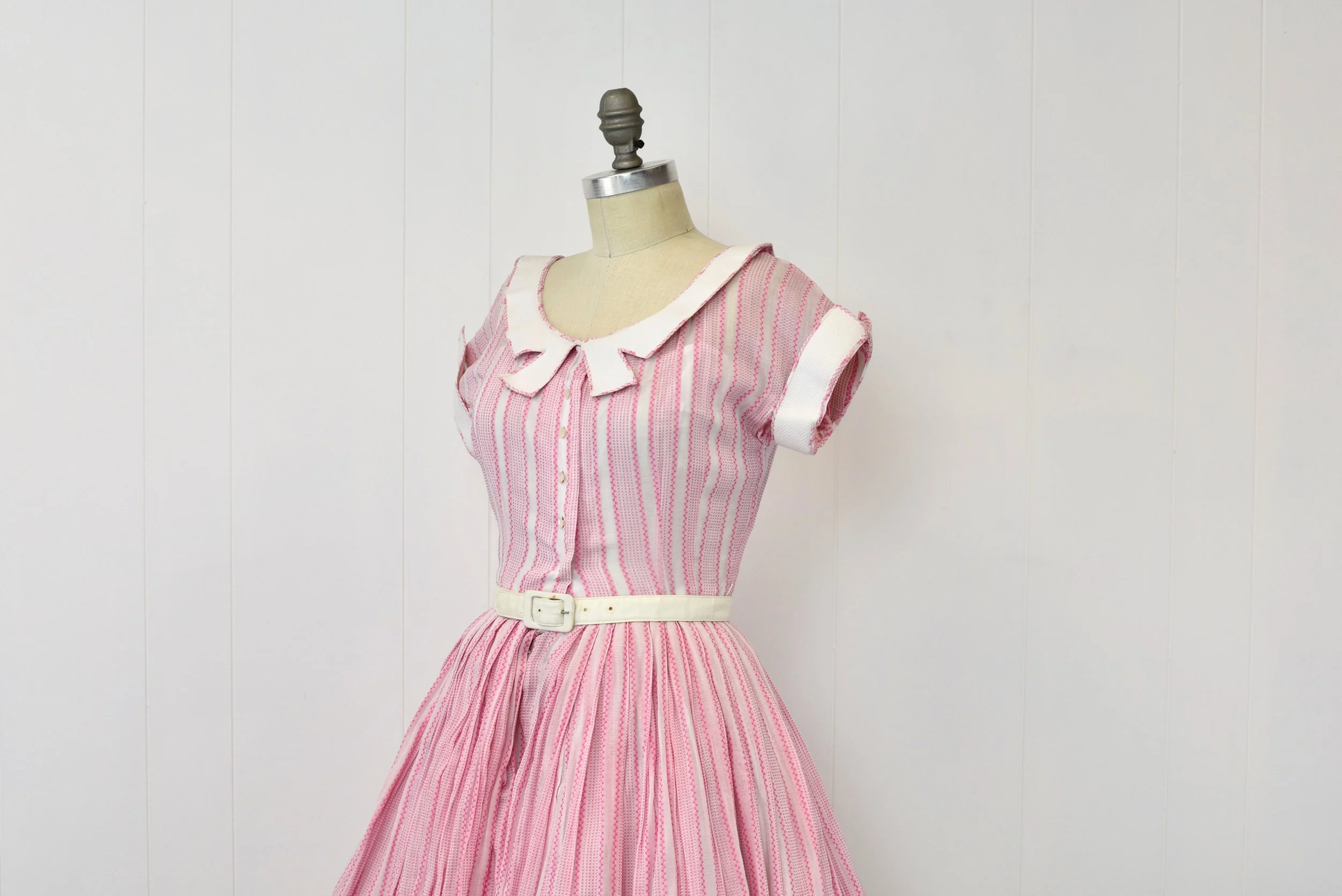 strapless open back dress Pink And White Check 50s Sweetheart Neckline Sleeveless Swing Dress –  Pretty Kitty Fashion