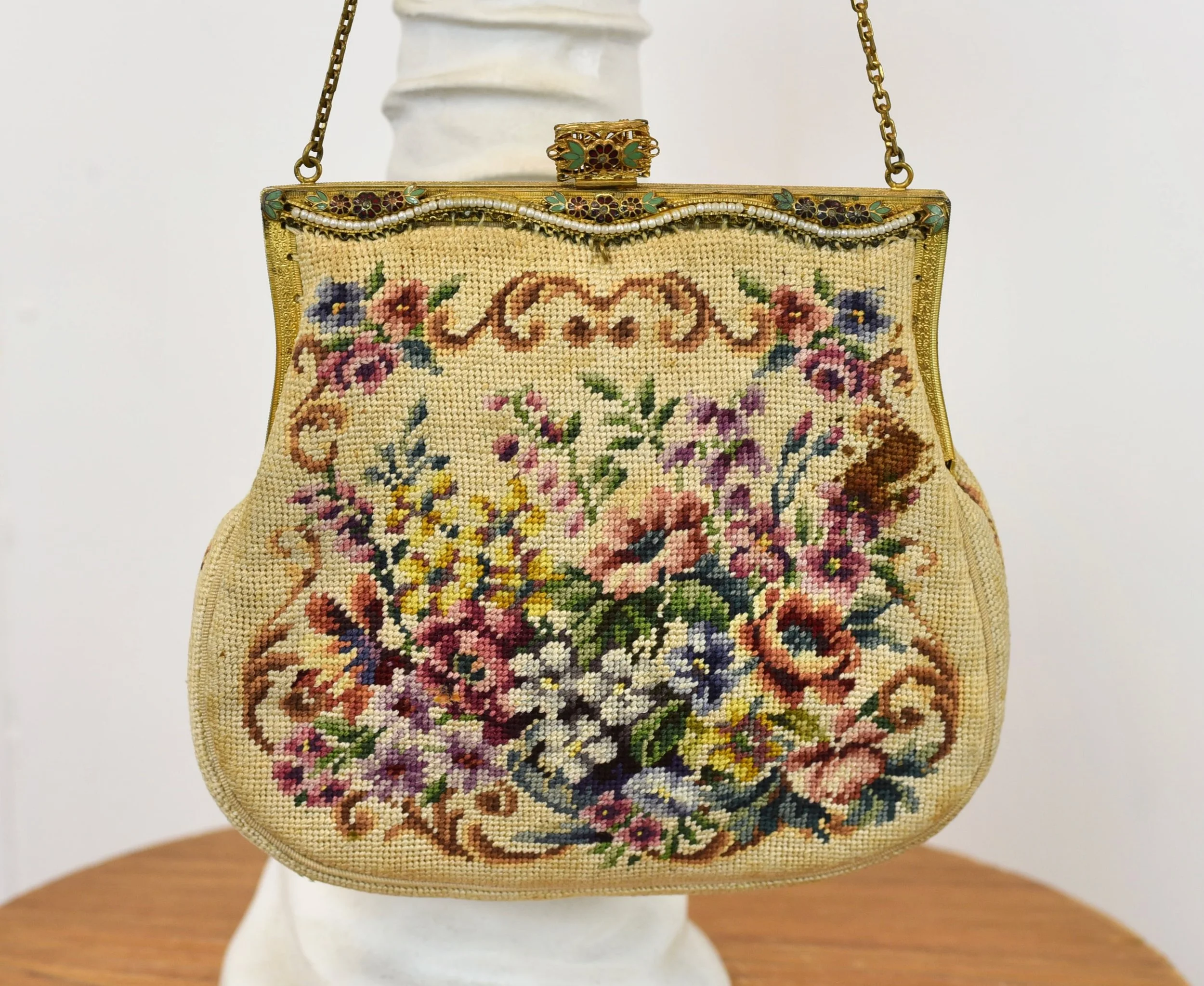 アンティーク　マイクロビーズ　ハンドバッグ 1920s/1930s Floral Needlepoint Tapestry Rhinestone Faux Pearl
