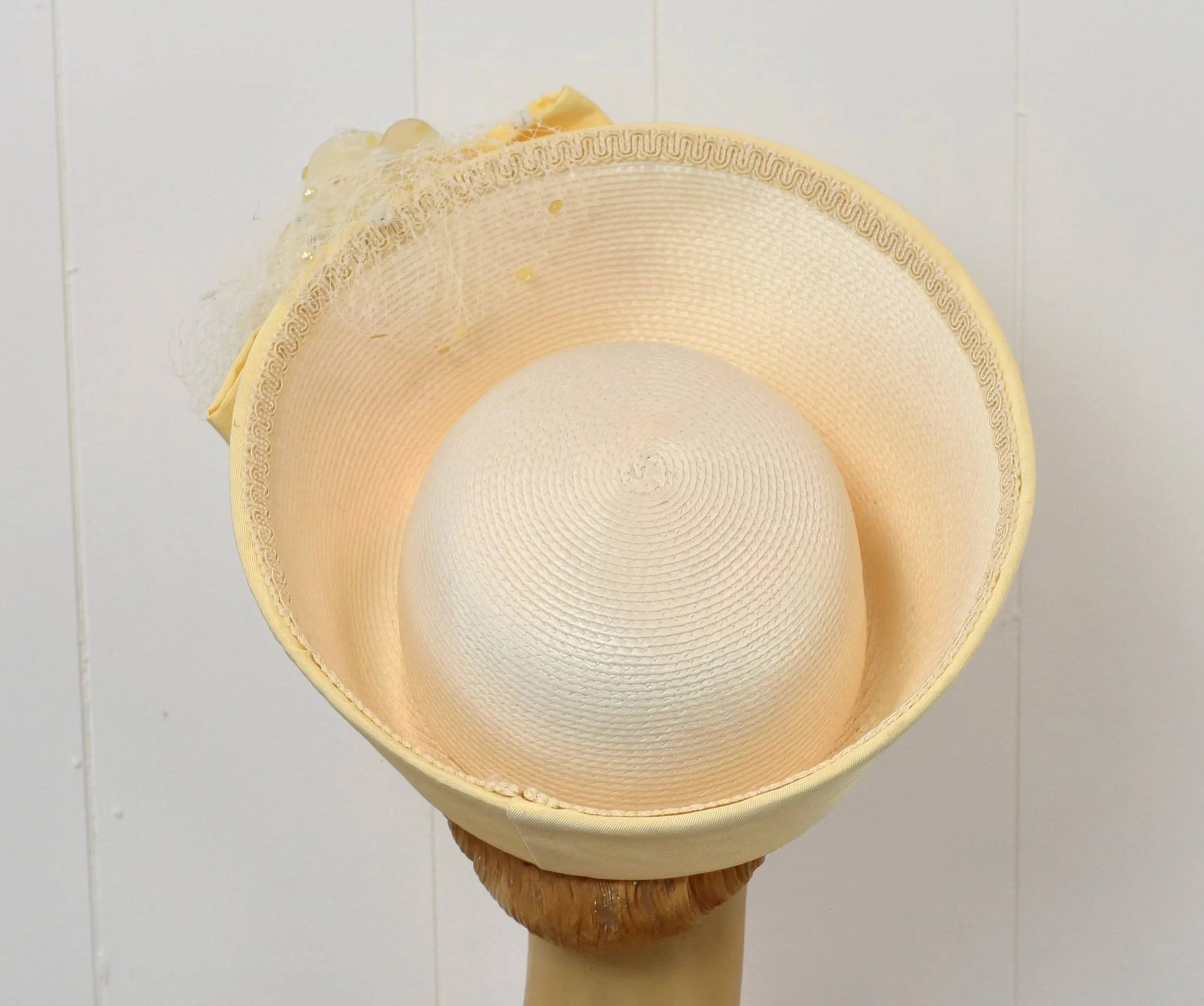Vintage Cream Straw Whittall & Shon Floral Hat Whittall Shon Cream Wide Brimmed Straw Hat With A Gorgeous  main image 2
