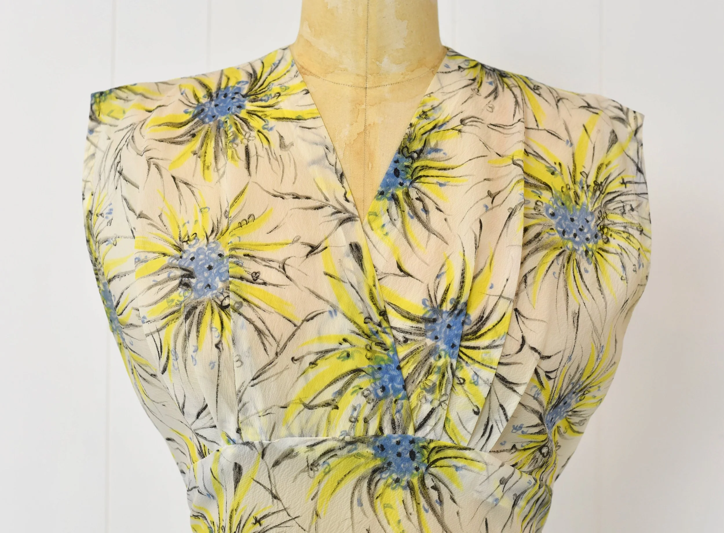 1950s Sunflower Daisy Floral Print Sheer Drop Waist Pinup Day Dress Plus  Size Volup  Canned Ham Vintage