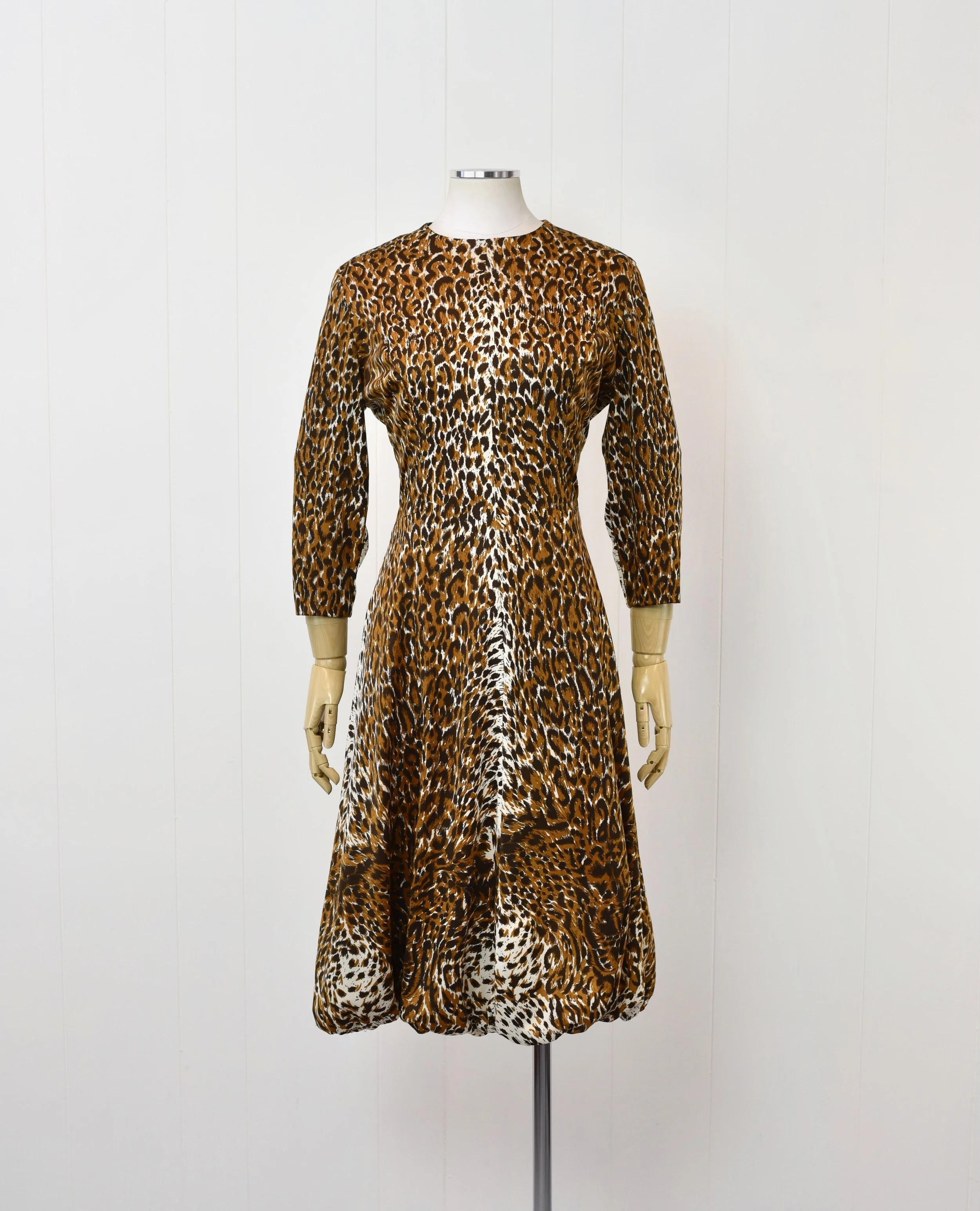1960s Leopard Animal Print Bubble Hem Pinup Mid Century Mrs