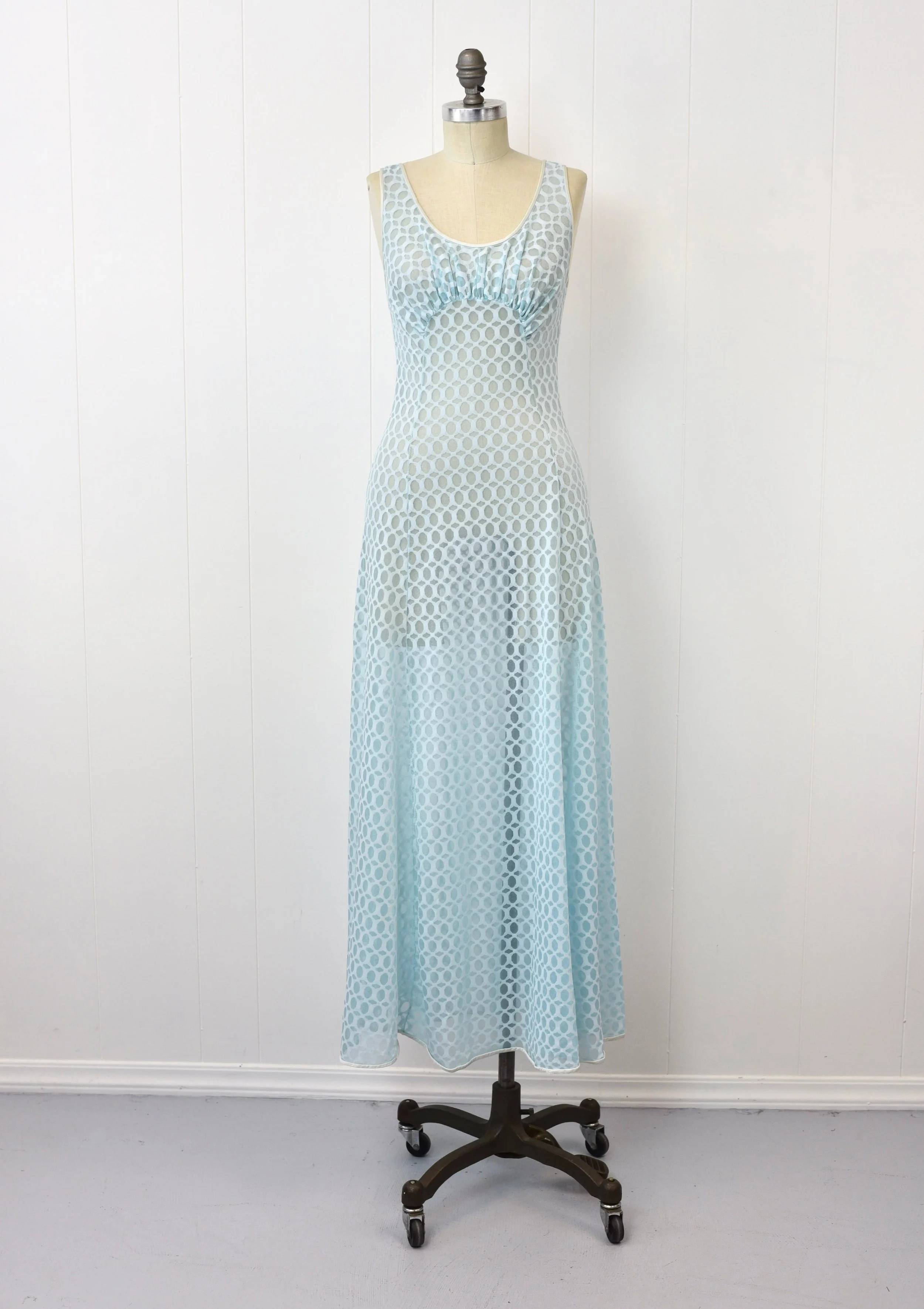 blue lingerie slip dress Blue Flowing Beauty Embroidered Long Sleeve Midi Dress – FARM Rio